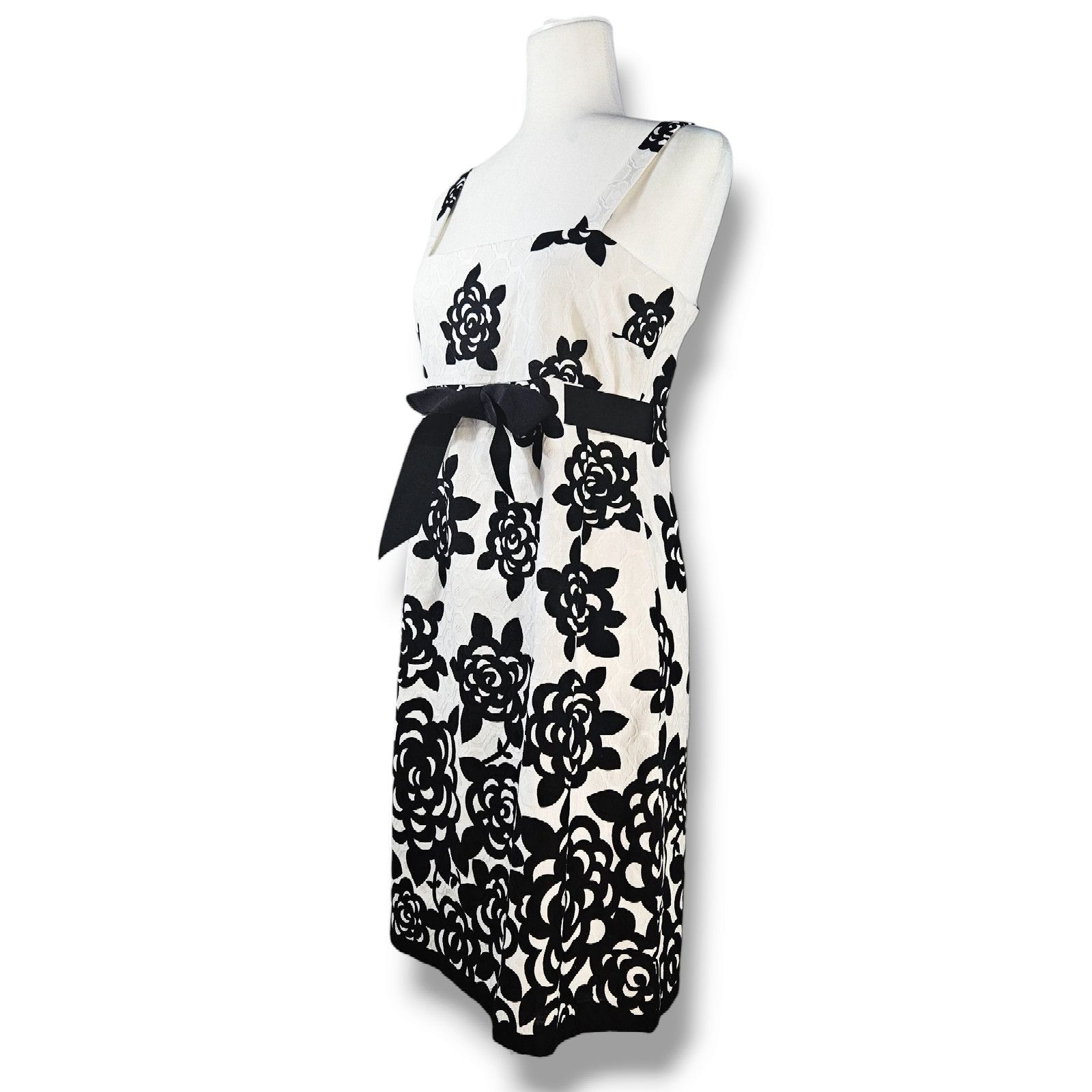 Other EUC Jessica Howard Roses Floral Dress Sz. 10P White Black Size L / US 10 / IT 46 - 1 Thumbnail