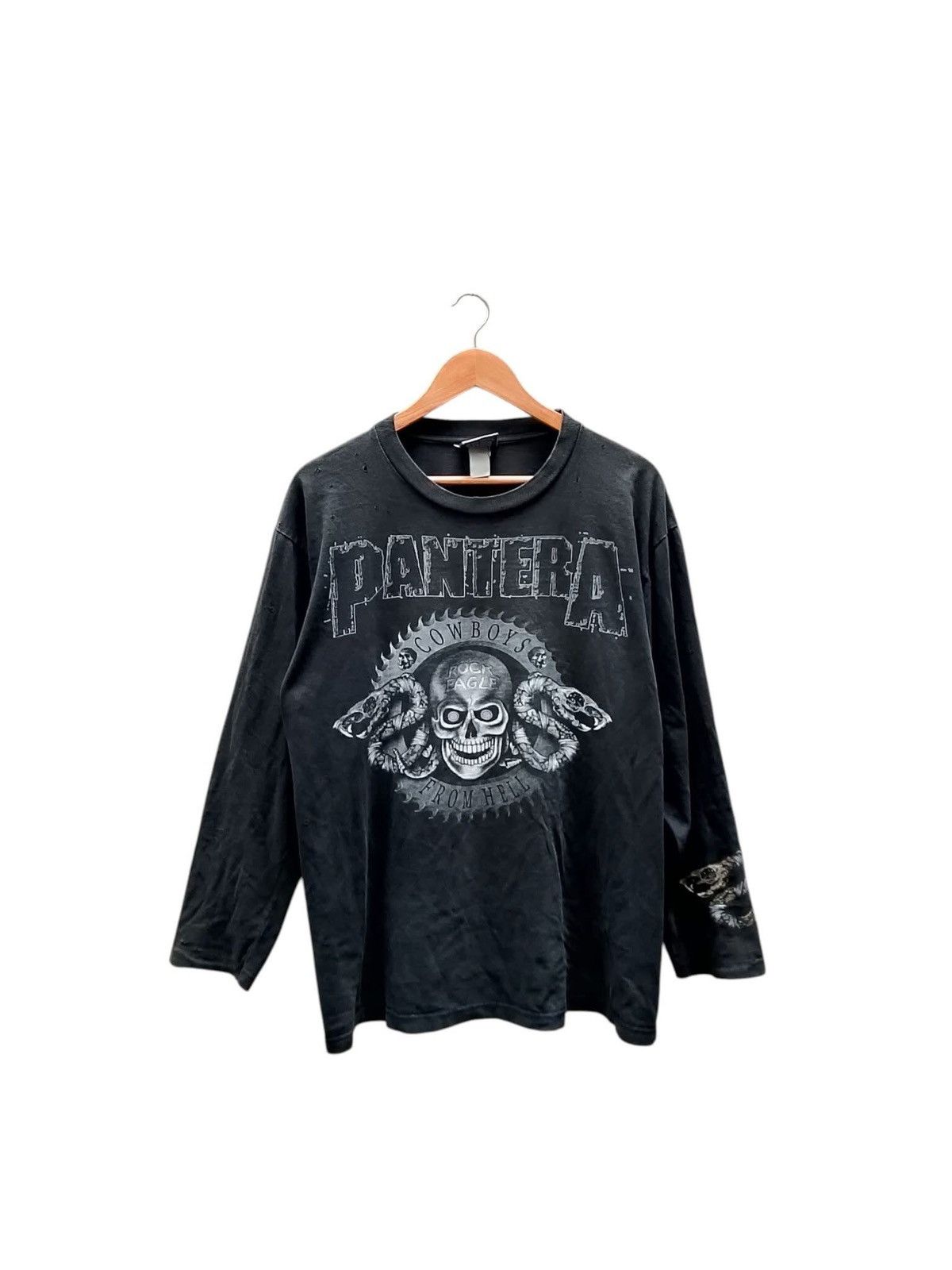 Band Tees 🔥 Pantera “Cowboys From Hell” Skull Snake Distressed LS Tee Size US M / EU 48-50 / 2 - 7 Thumbnail