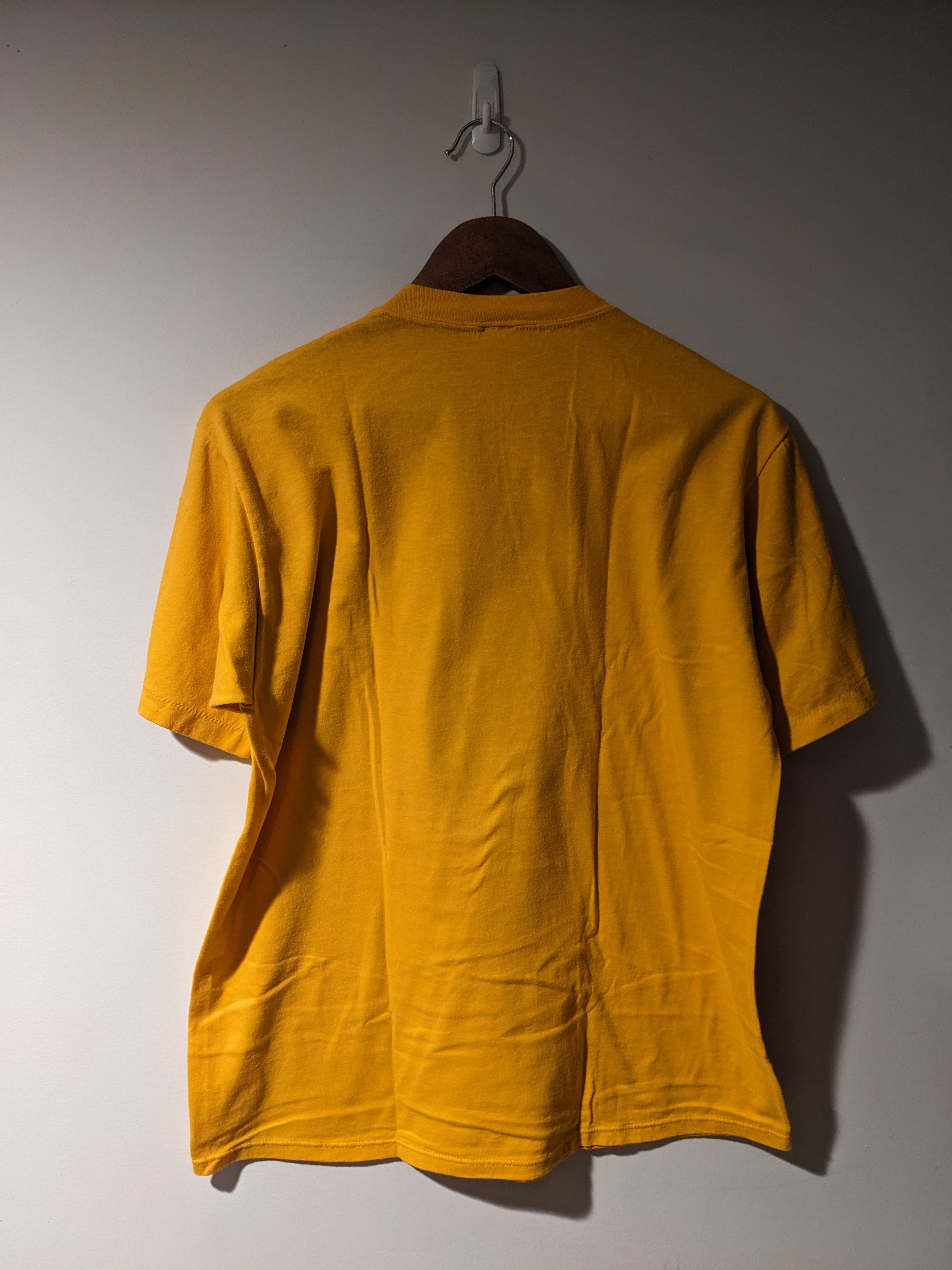 Jerzees × Vintage Vintage 90s Geographic Odyssey Yellow X-Large T-Shirt Size US XL / EU 56 / 4 - 4 Thumbnail