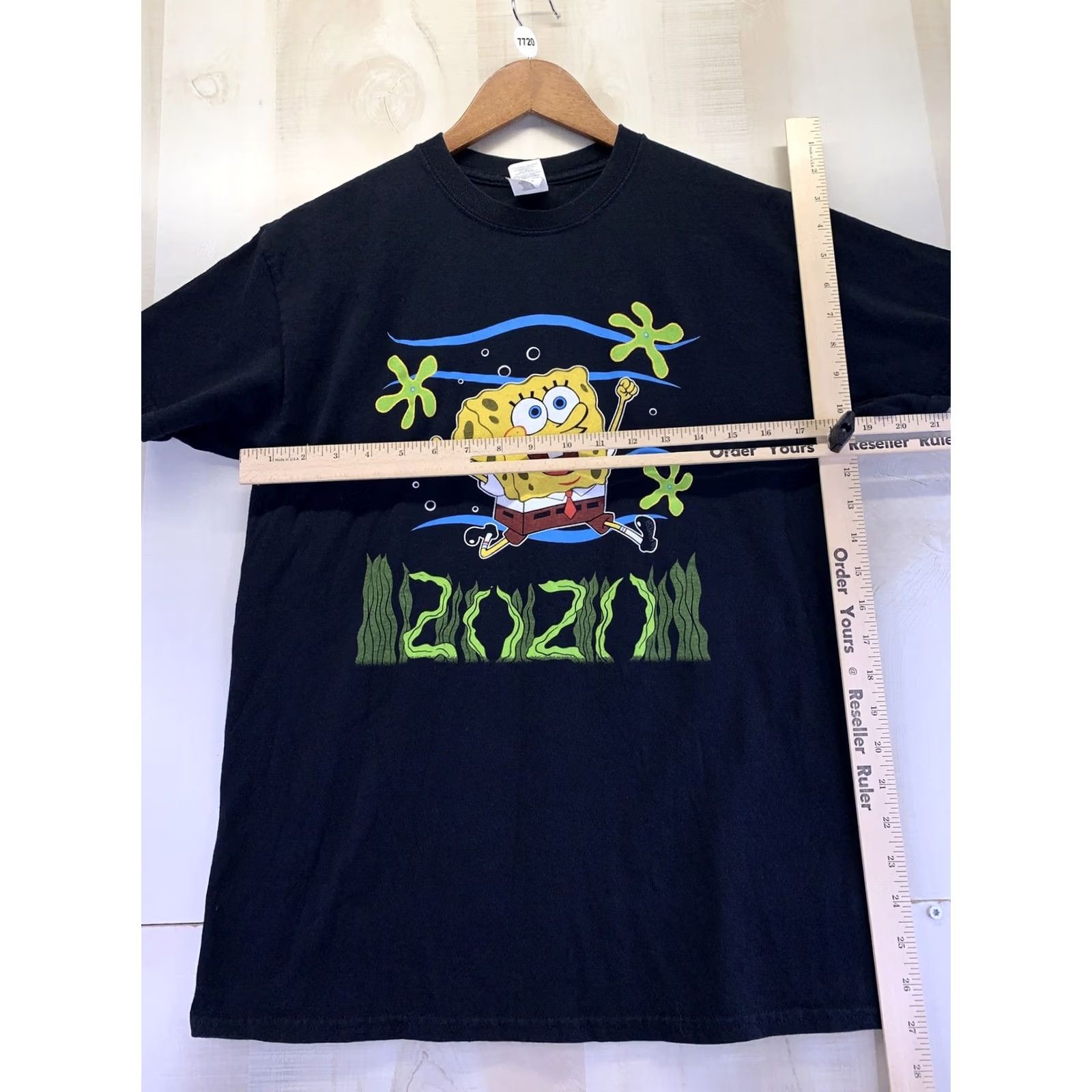 Gildan Spongebob Square Pants Adult Unisex T Shirt Black Cotton Graphic Crew Neck Short Sleeve 2020 M- Gildan Size US M / EU 48-50 / 2 - 5 Thumbnail
