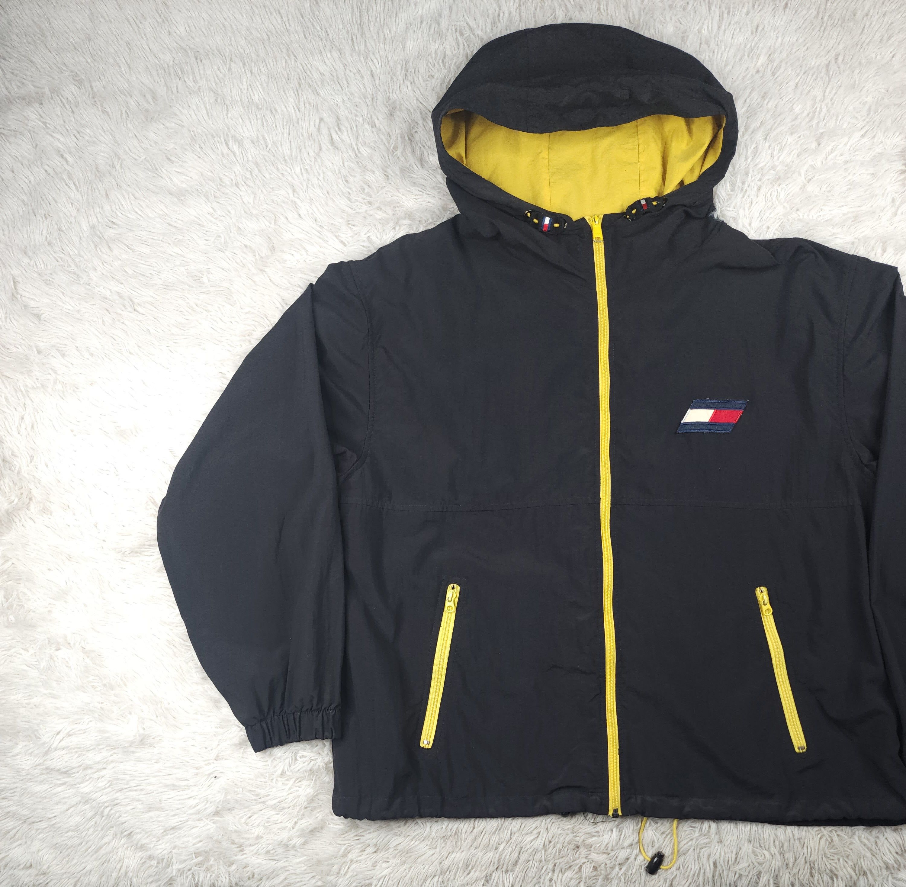 Tommy Hilfiger Tommy Hilfiger full zip hooded windbreaker jacket Size XL Size US XL / EU 56 / 4 - 3 Thumbnail