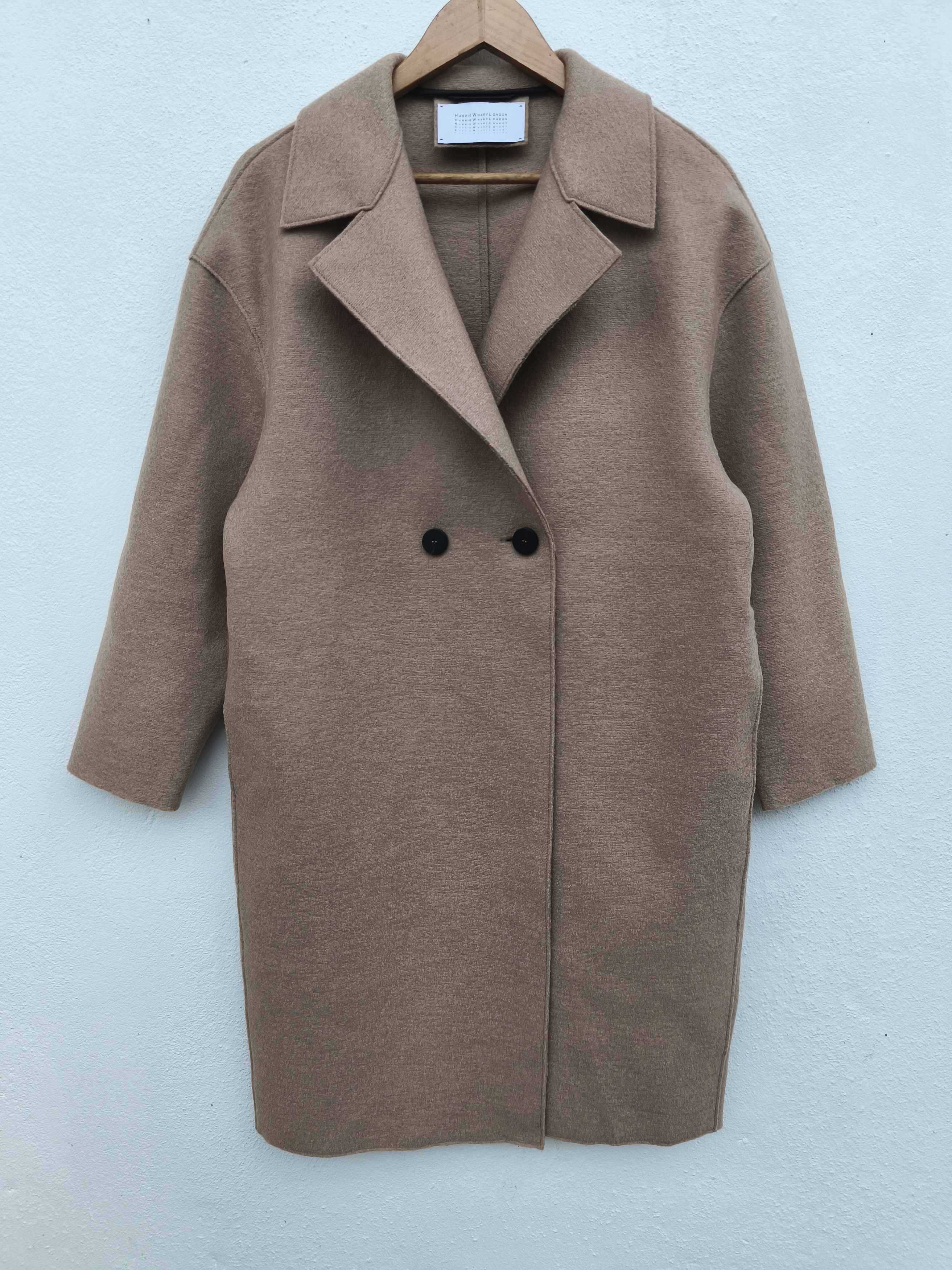 Harris Wharf London Harris Wharf London double breasted overcoat wool Size US M / EU 48-50 / 2 - 4 Thumbnail