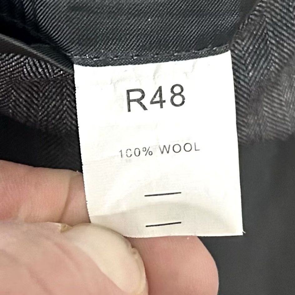 Jos. A. Bank Jos A Bank Sport Coat Gray Herringbone 100% Wool Three-Button Lined Vented 48R Mens Regular Coat Shirt Jacket Notch Lapel Vintage? Size US XS / EU 42 / 0 - 4 Thumbnail