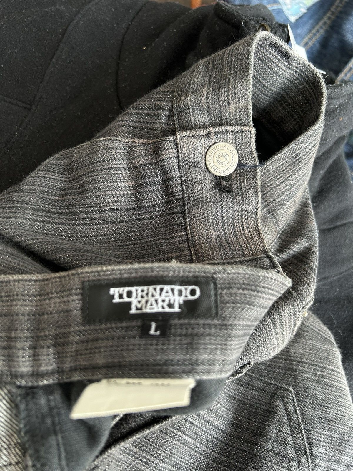 Tornado Mart Flared Tornado mart Japan Pants Size US 31 - 16 Thumbnail