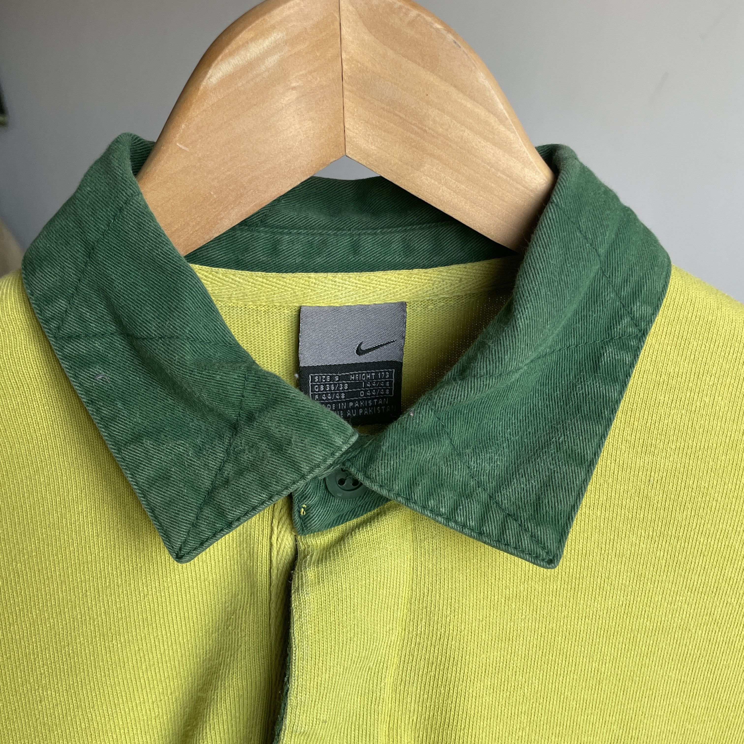 Nike × Vintage Nike Vintage Y2K Australia Rugby Shirt Size S Size US S / EU 44-46 / 1 - 4 Thumbnail