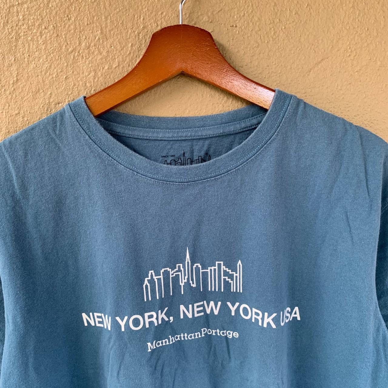 Manhattan Portage Rare Manhattan Portage Backhit Tees Size US S / EU 44-46 / 1 - 3 Thumbnail