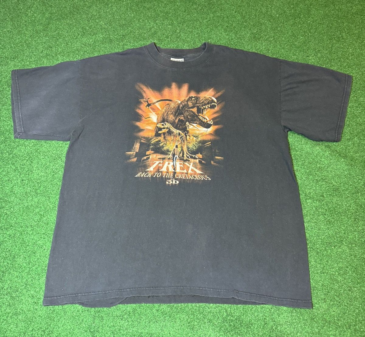 Gildan × Vintage Vintage 90s T-Rex 3D IMAX 1999 Movie Promo XL T Shirt Size US XL / EU 56 / 4 - 1 Thumbnail