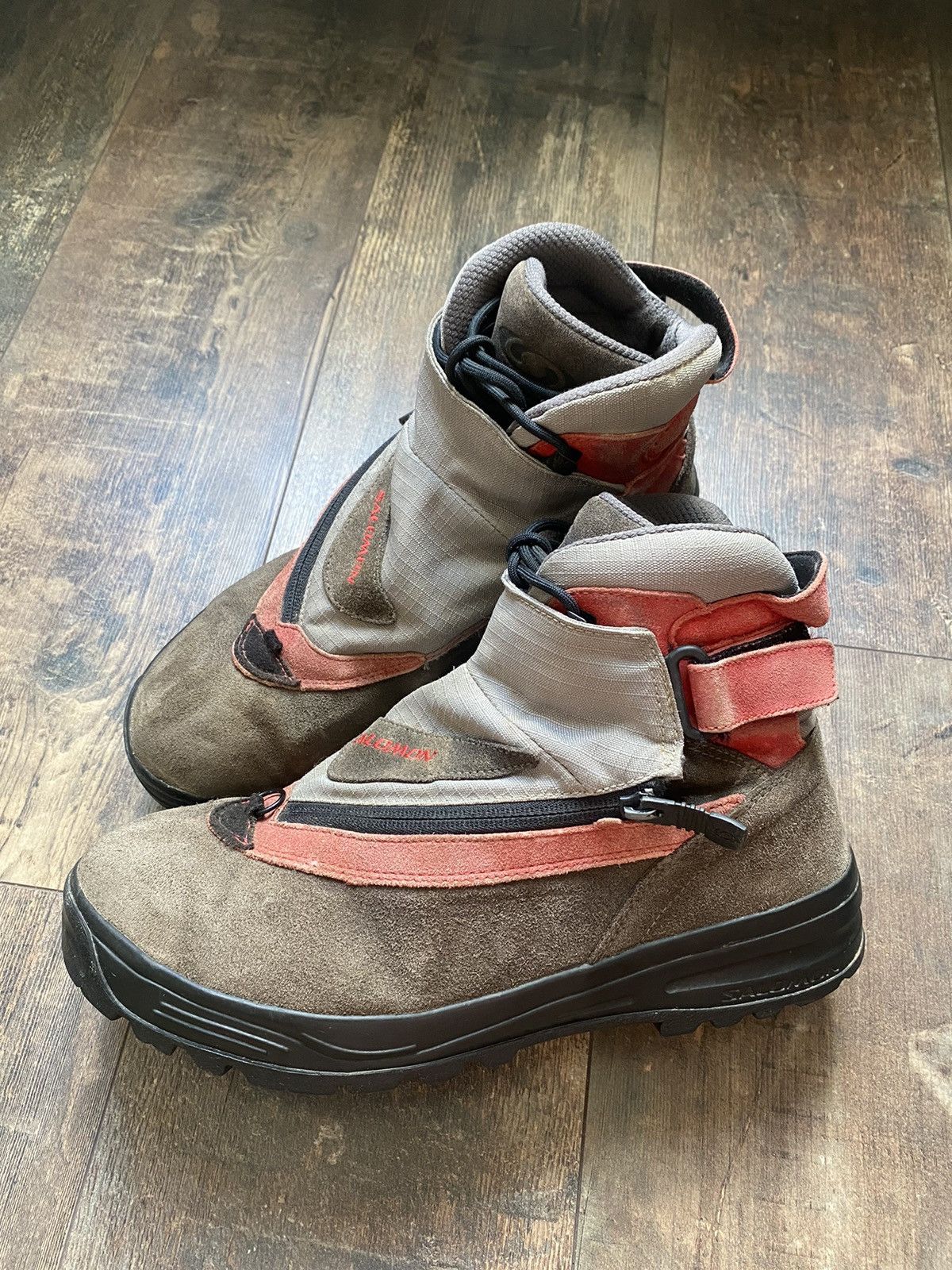 image of Salomon Adventure 7 Shoes in Gray/Red, Men's (Size 11)