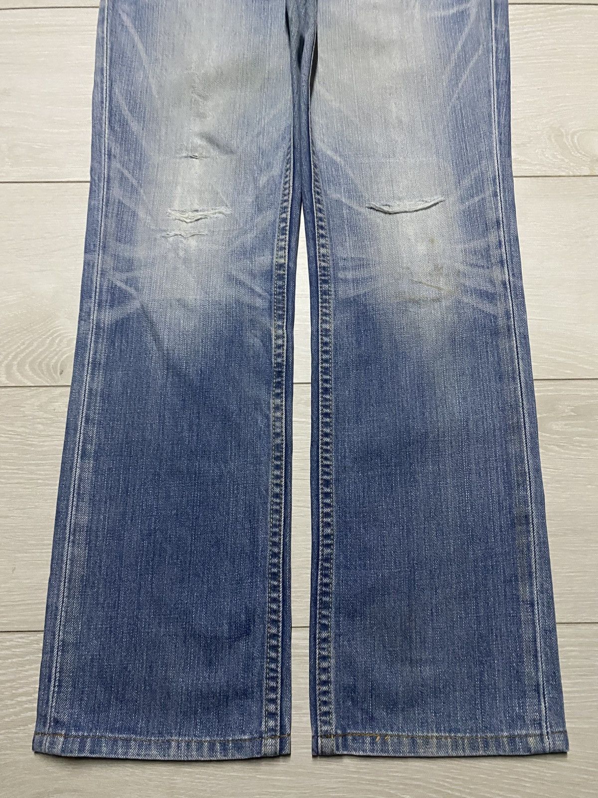 Levi's Vintage Levis 511 Faded Wash Slim Fit Distressed Jeans Size US 29 - 5 Thumbnail