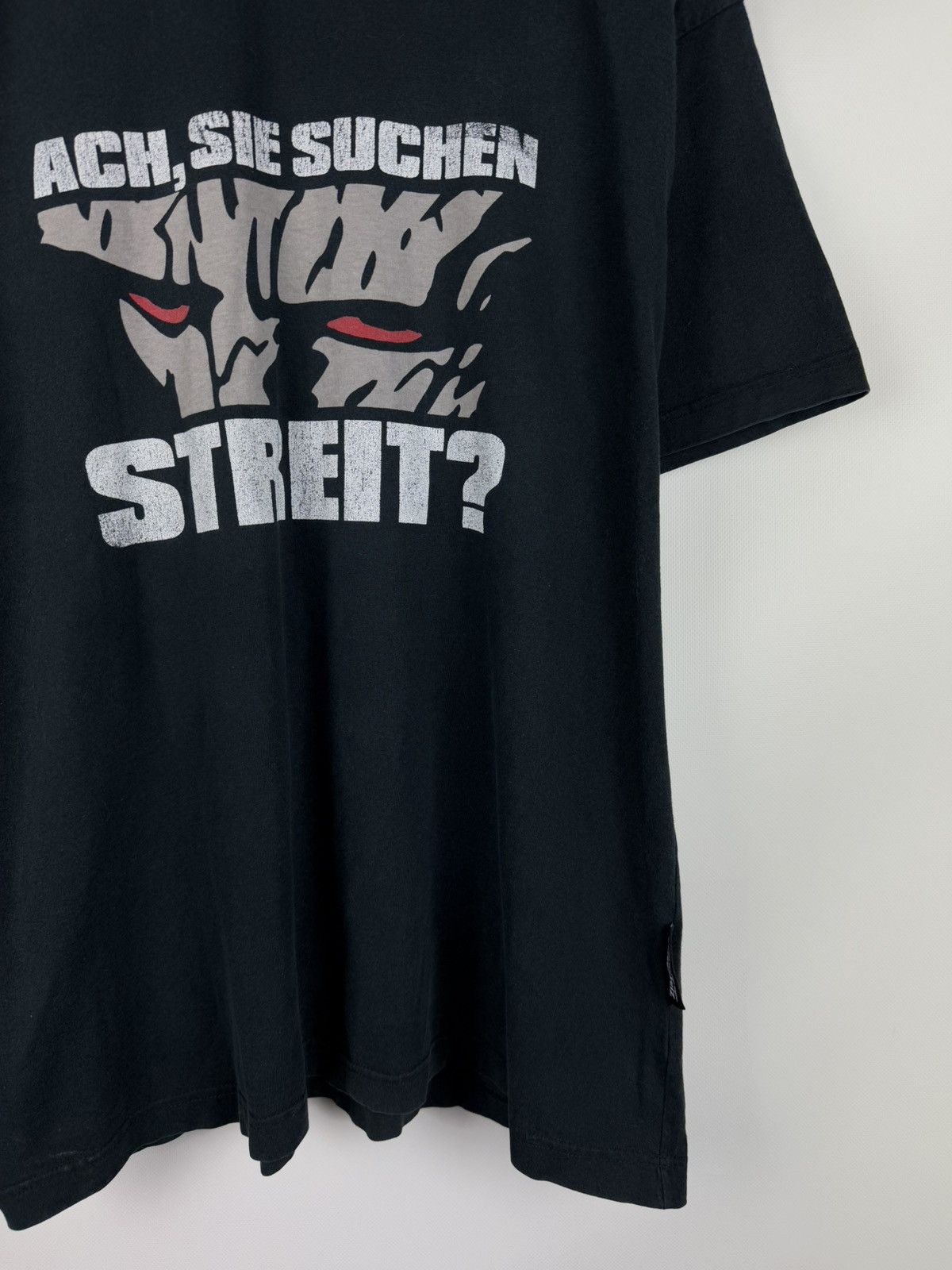 Band Tees × Vintage Bohse Onkelz Ach, Sie Suchen Streit Vintage Band T Shirt Tee Size US XL / EU 56 / 4 - 6 Thumbnail