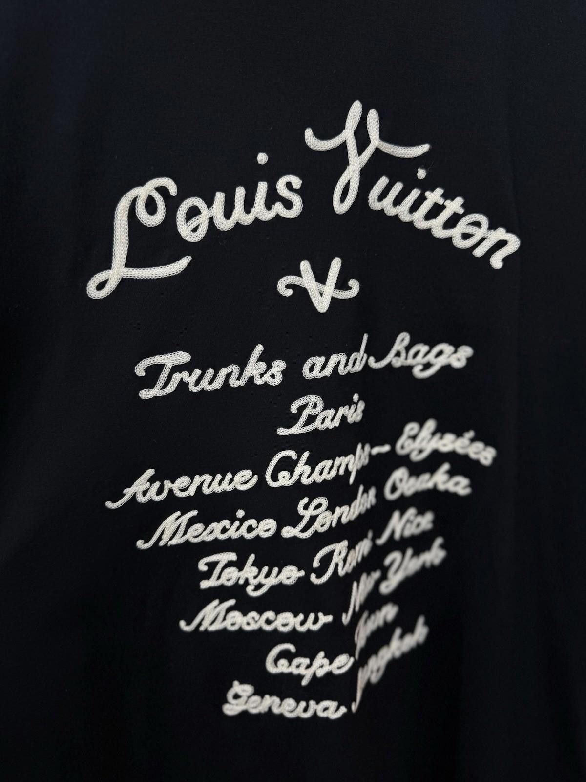 Louis Vuitton LOUIS VUITTON T-Shirt LV Tee Cotton Black Men’s Size Large Size US L / EU 52-54 / 3 - 5 Thumbnail