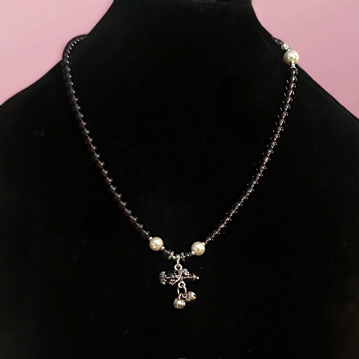 Vintage Vintage purple glass bead and pearl bird pendant necklace Size ONE SIZE - 1 Thumbnail