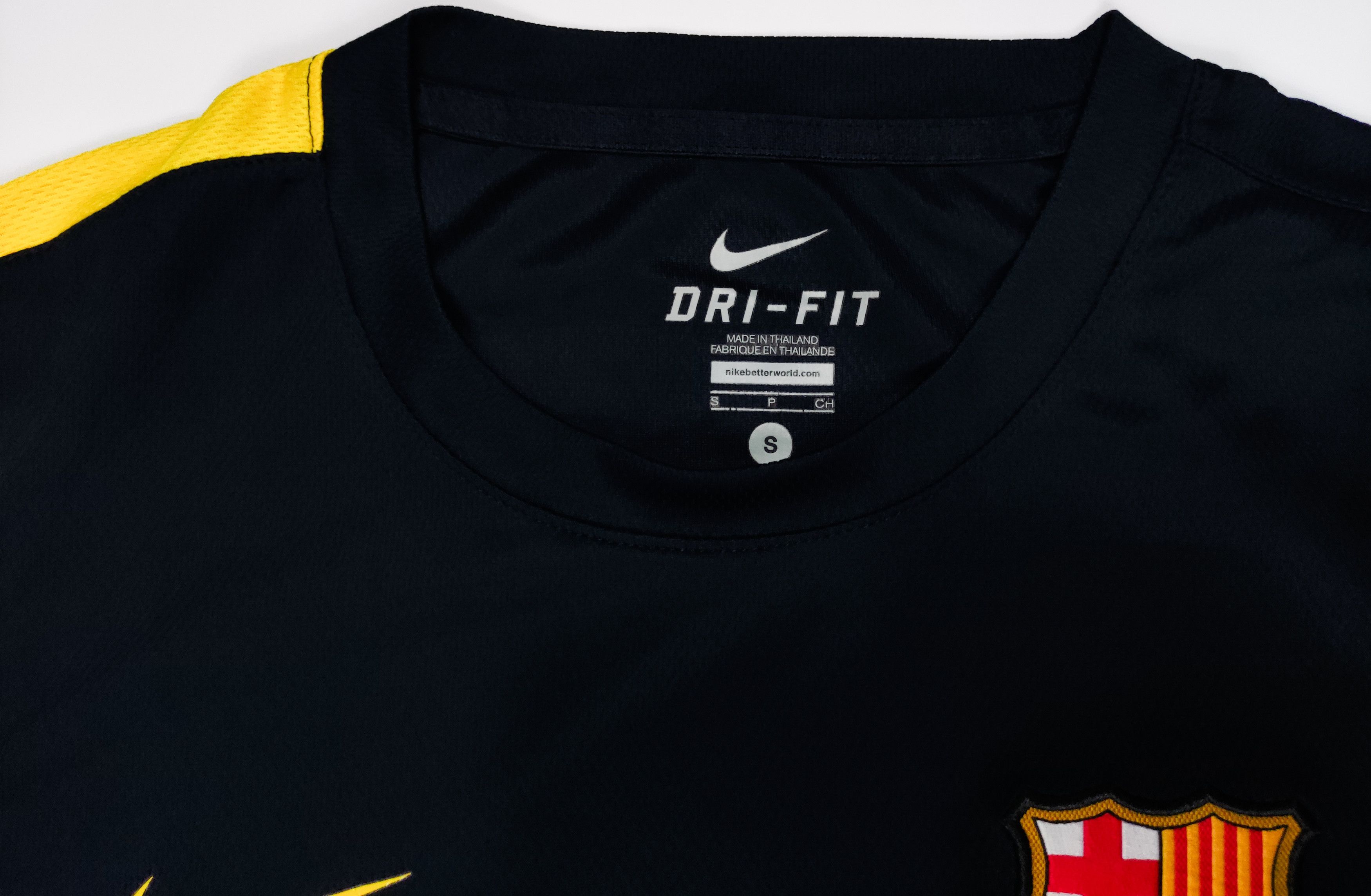 Nike FC Barcelona 2012 2013 Nike Training Shirt Kit Jersey Qatar Size US S / EU 44-46 / 1 - 3 Thumbnail