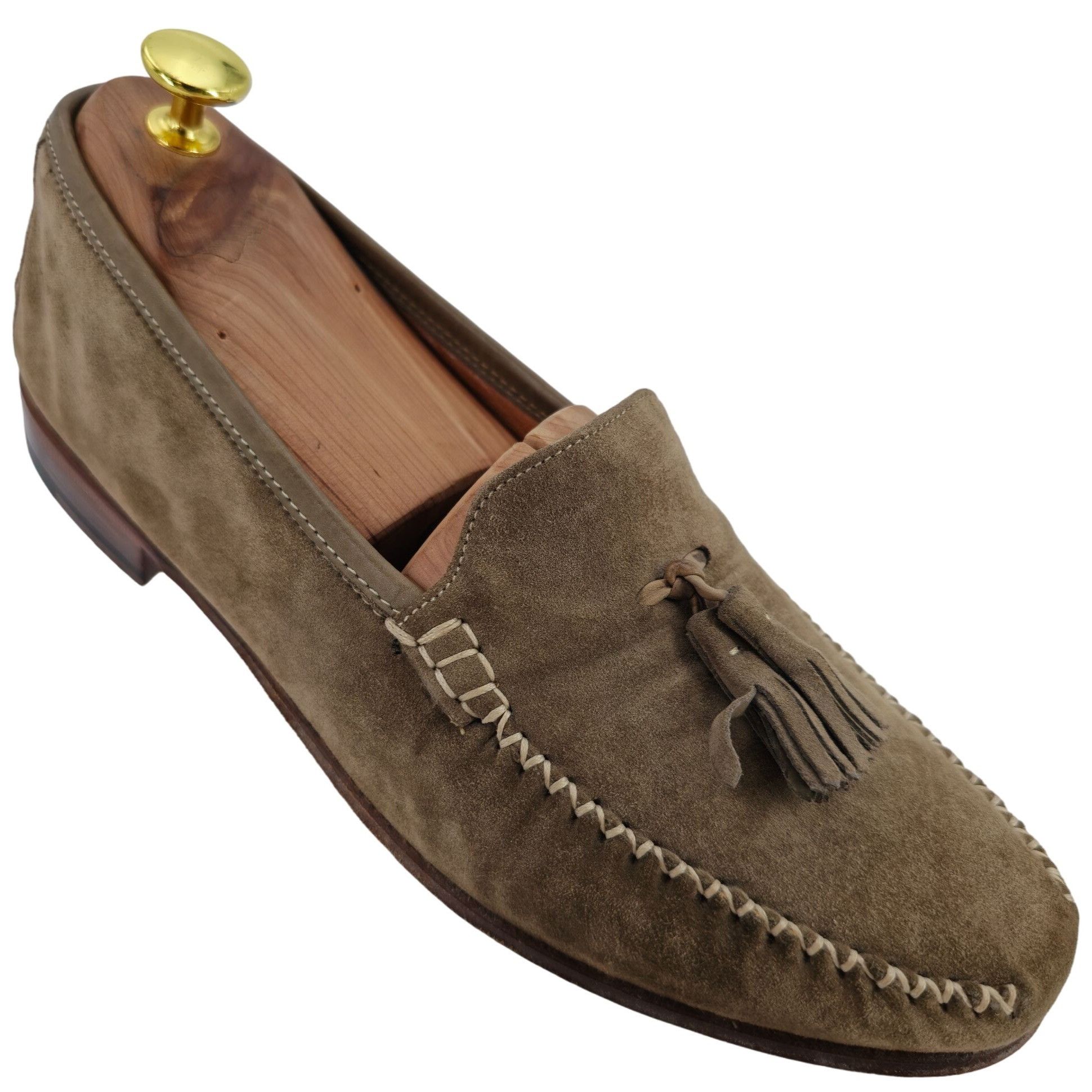 Salvatore Ferragamo Vintage Salvatore Ferragamo Italy Dress Shoe Taupe Suede 8.5 Size US 8.5 / EU 41-42 - 1 Thumbnail