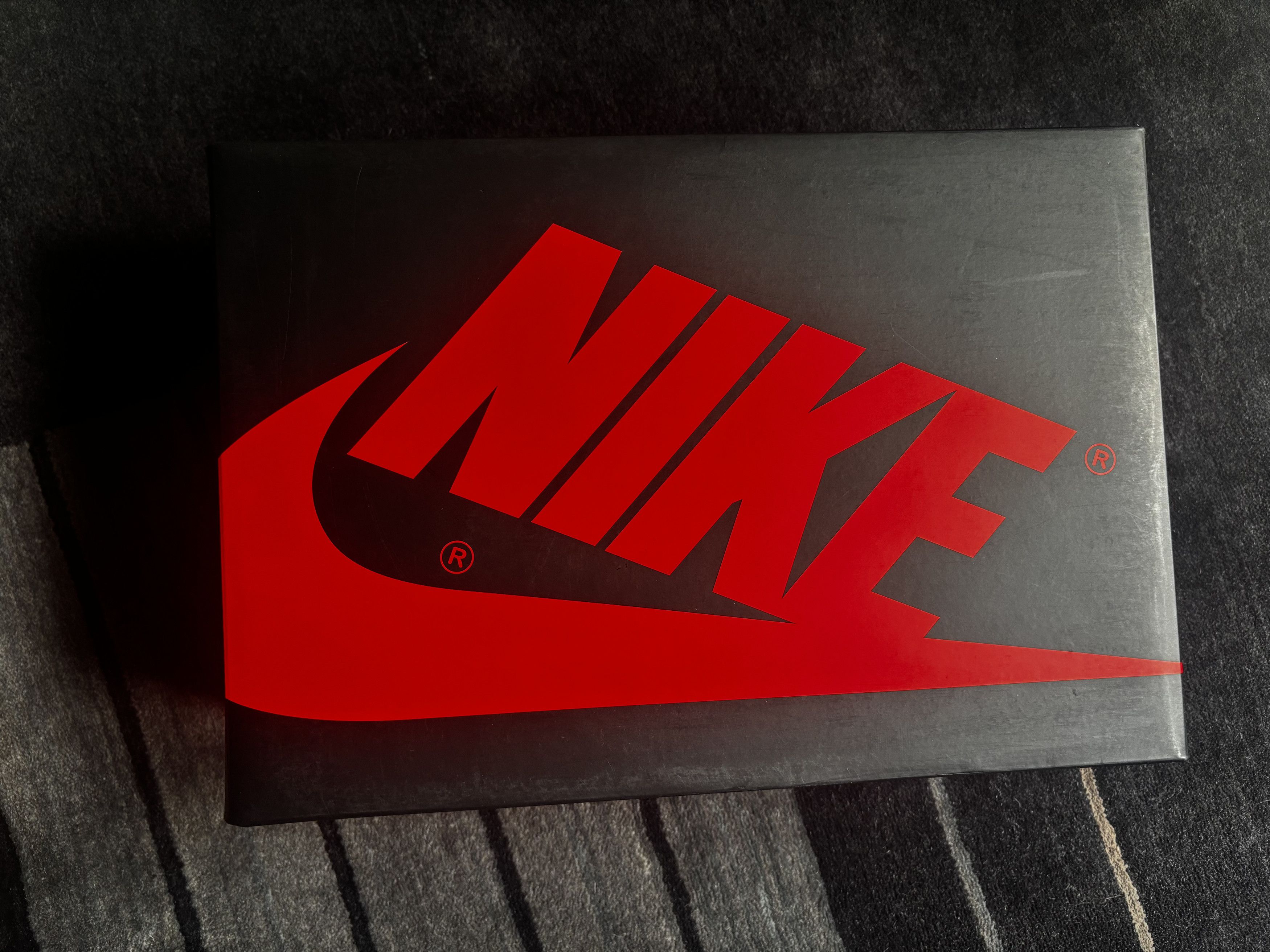 Jordan Brand Nike Air Jordan 1 Retro Spider-Man -- Into the Spider-Verse Size US 10.5 / EU 43-44 - 4 Thumbnail