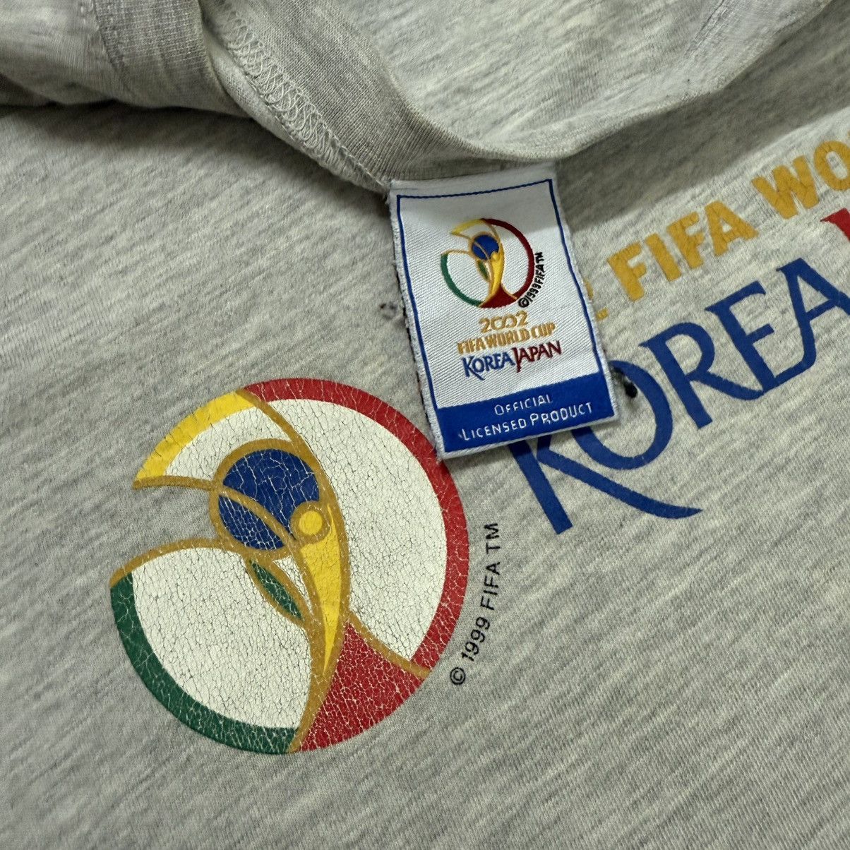Vintage Vintage Fifa World Cup Korea Japan Tshirt Size US L / EU 52-54 / 3 - 4 Thumbnail