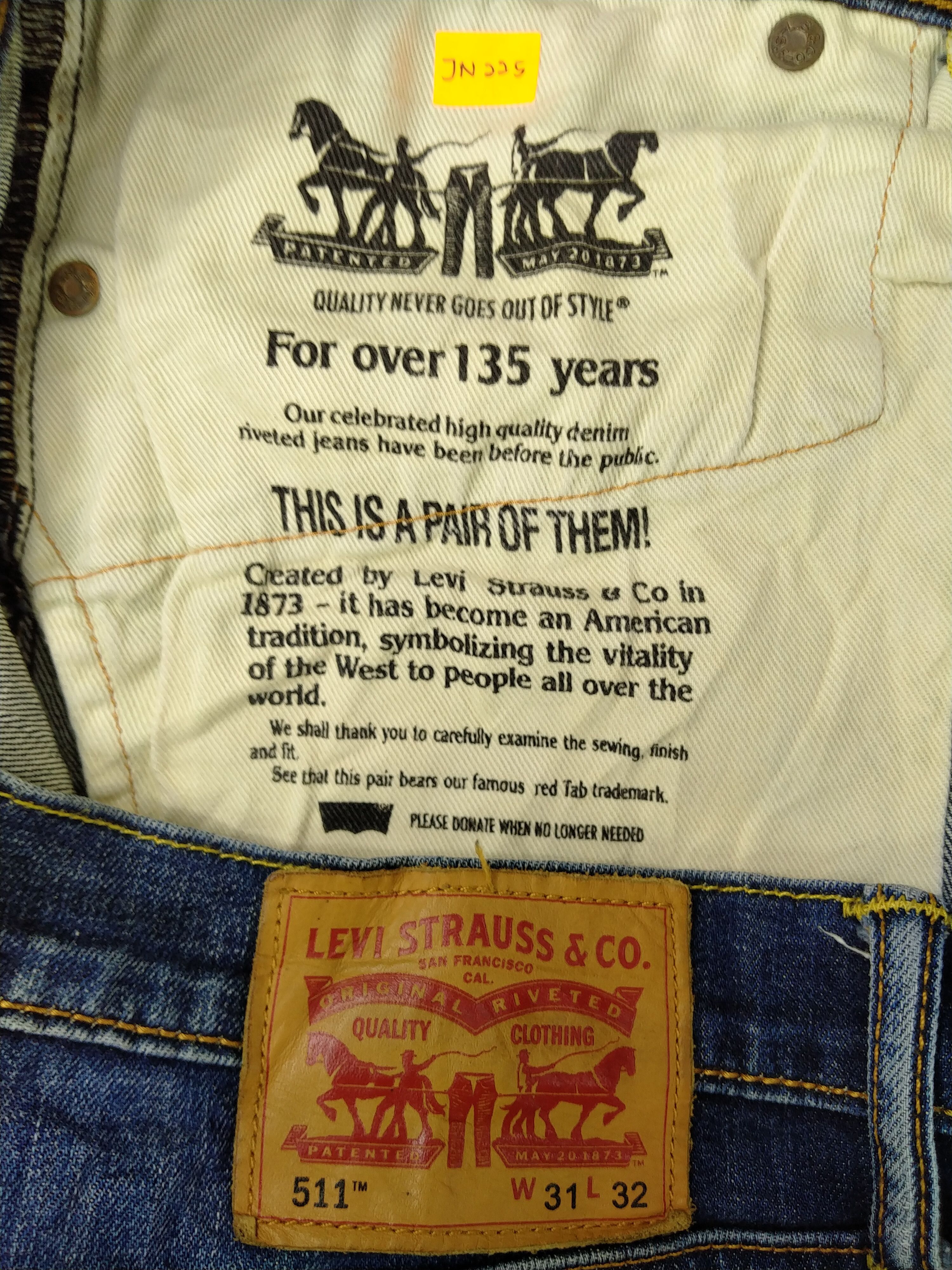 Levi's Blue Distressed Levi's 511 Denim 31x29.5 -JN225 Size US 31 - 10 Thumbnail