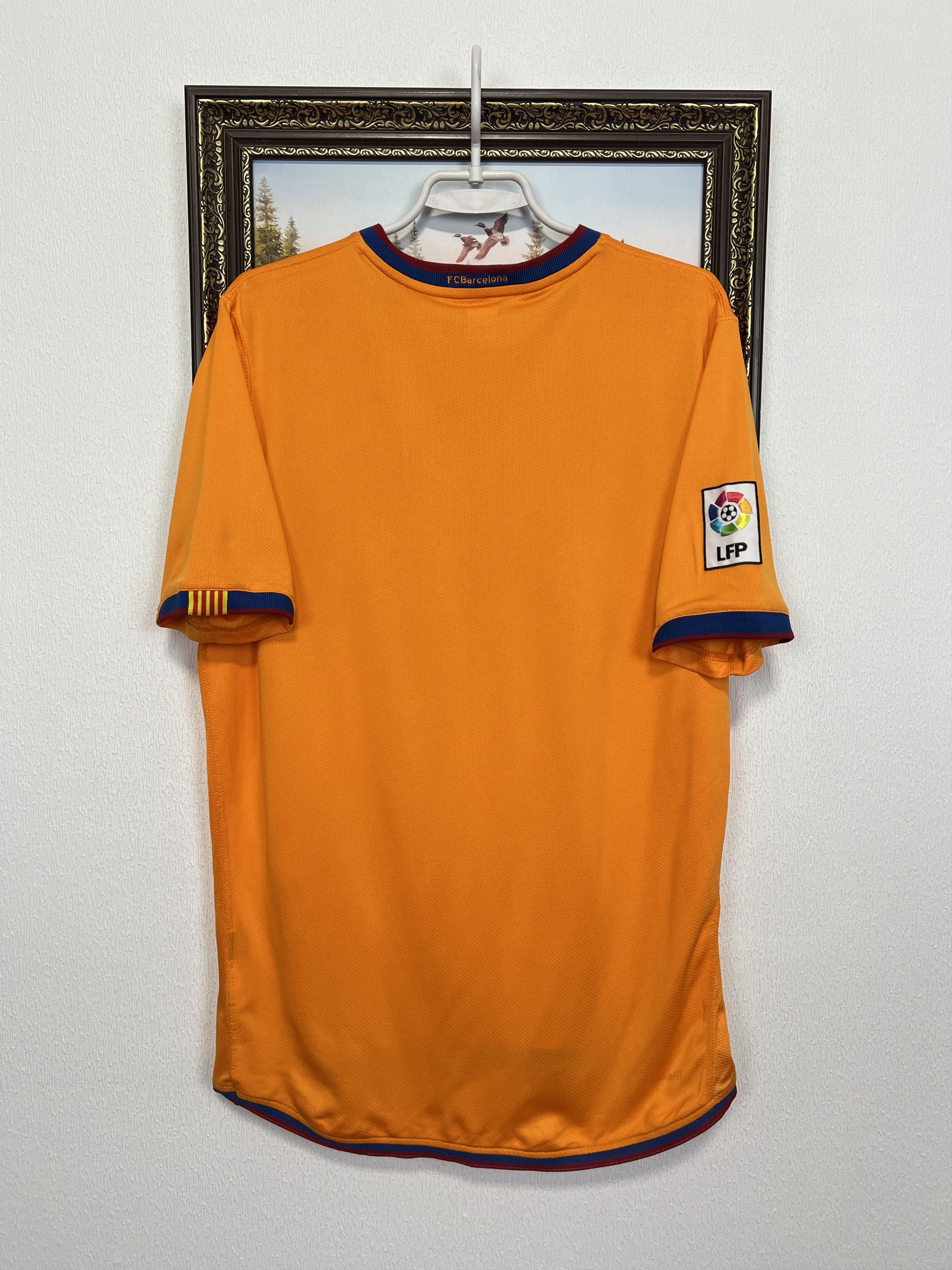 Nike Vintage Nike Barcelona Away Shirt Football Soccer Jersey Size US M / EU 48-50 / 2 - 9 Thumbnail