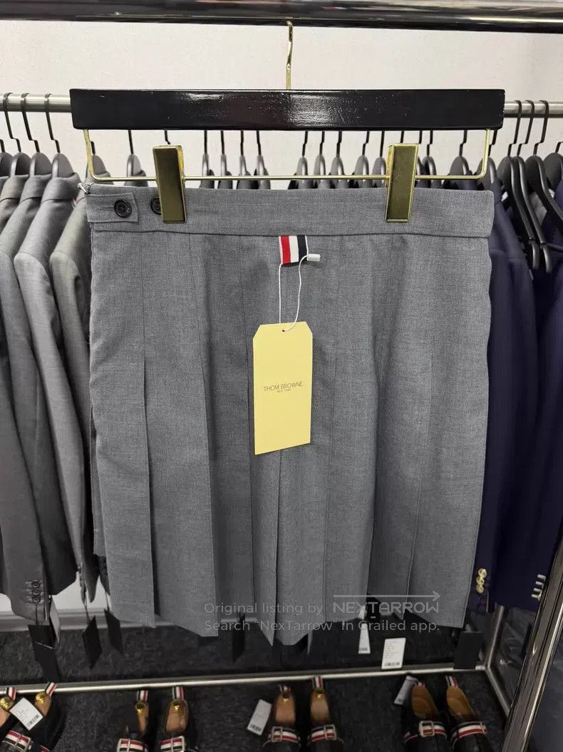 Thom Browne Thom Browne Pleated Skirt Size 26" / US 2 / IT 38 - 2 Thumbnail