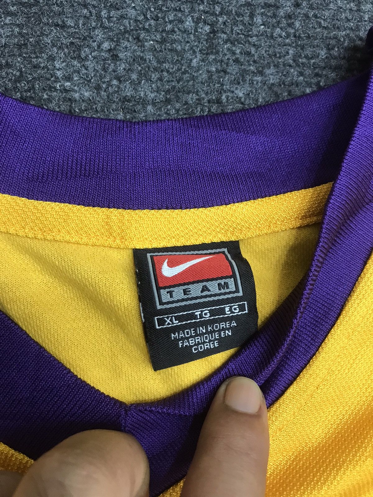 NBA × Nike × Vintage Vintage NIKE LAKERS Jersey Size US XL / EU 56 / 4 - 6 Thumbnail