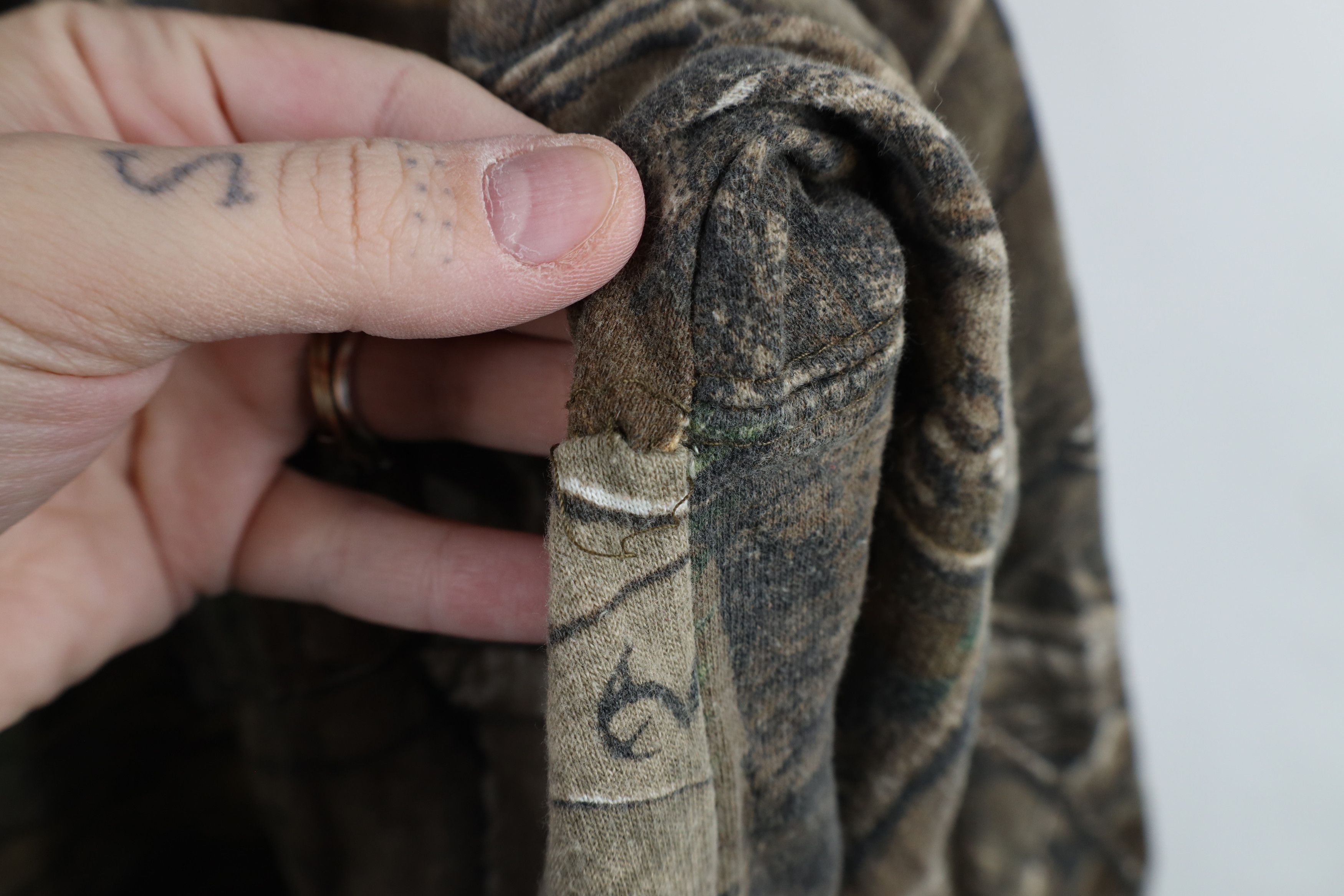 Vintage Vintage Y2K Streetwear Realtree Camouflage Hoodie Sweatshirt Size US XXL / EU 58 / 5 - 10 Thumbnail