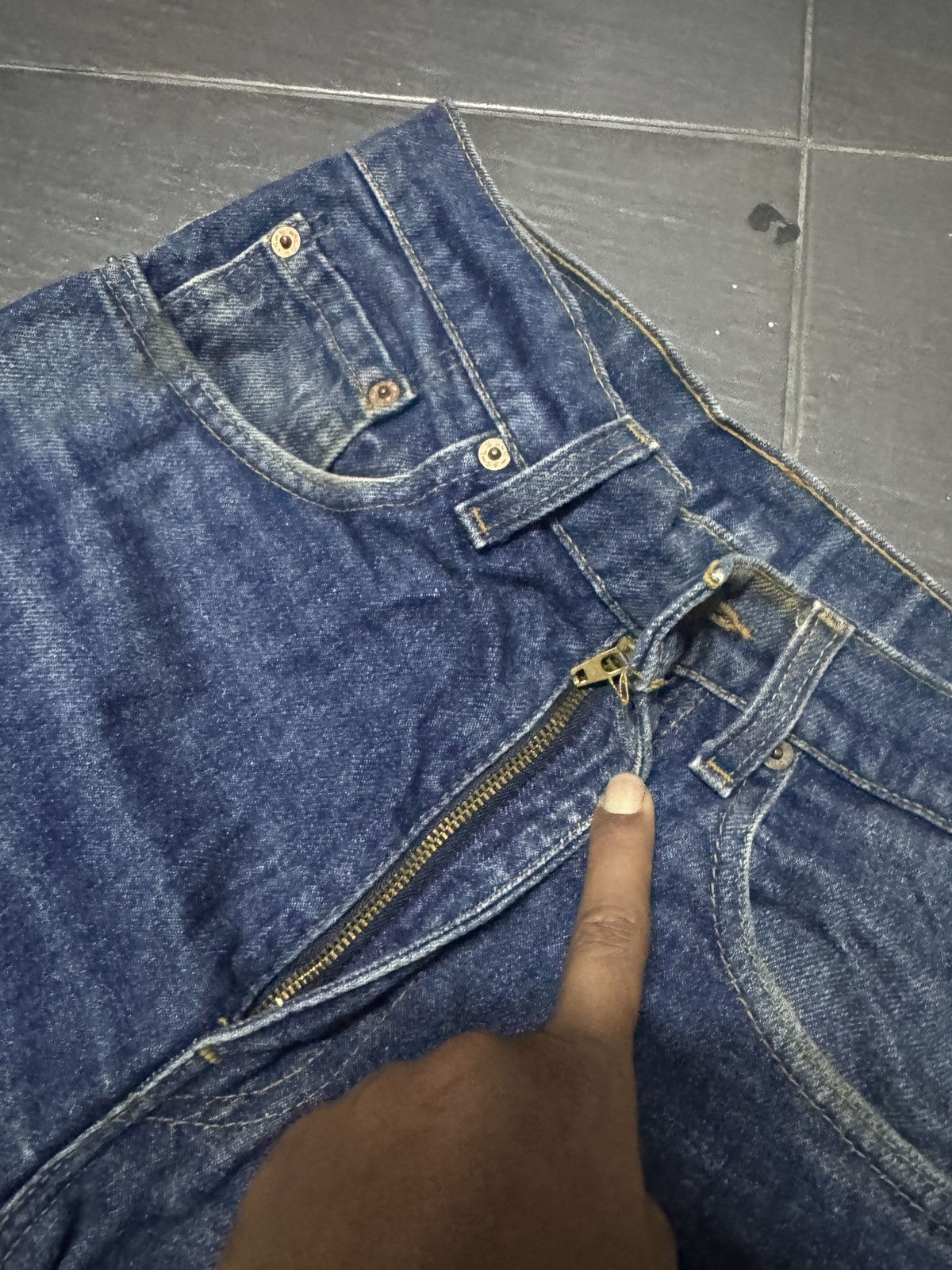 Levi's Vintage Levis 517 flare jeans Size US 31 - 4 Thumbnail