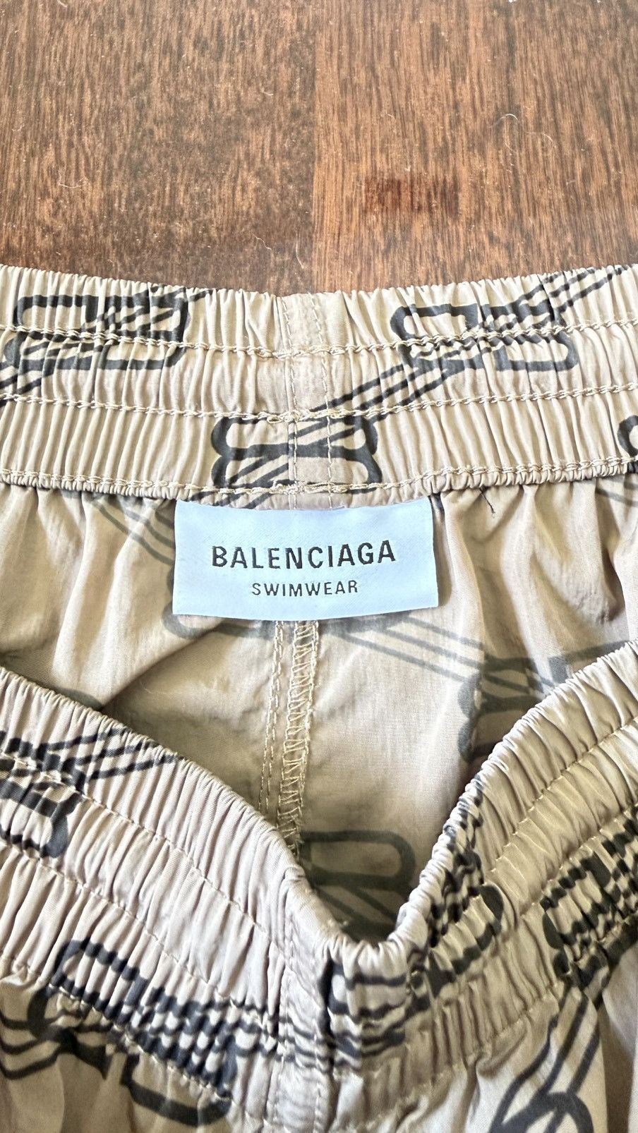 Balenciaga Balenciaga Swim Trunks Size US 32 / EU 48 - 3 Thumbnail
