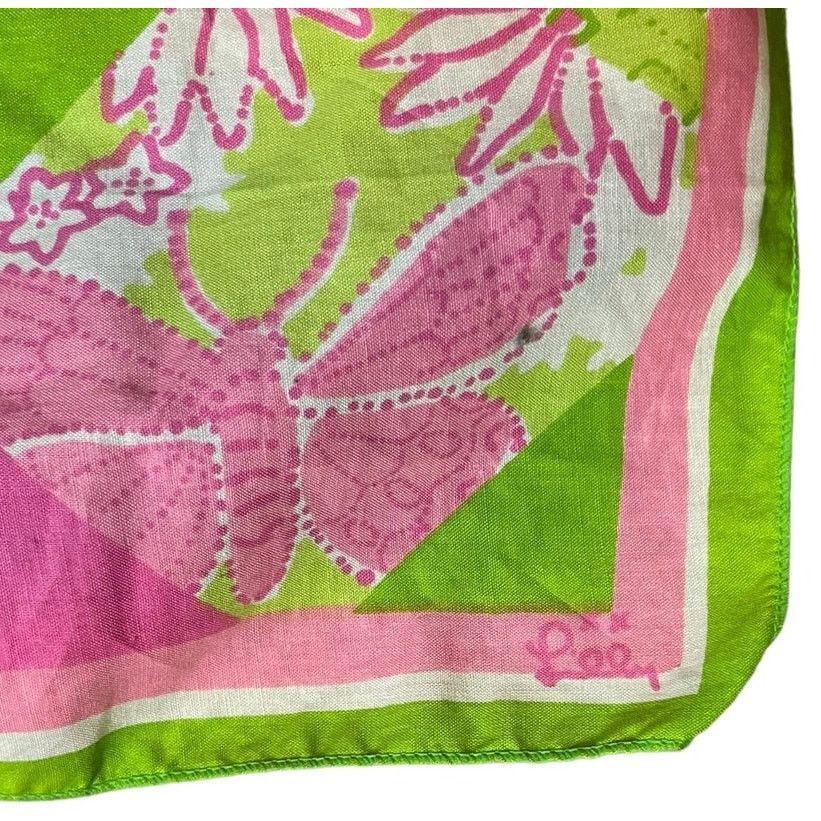 Lilly Pulitzer Lilly Pulitzer Ford Breast Cancer Awareness Scarf Size ONE SIZE - 3 Thumbnail