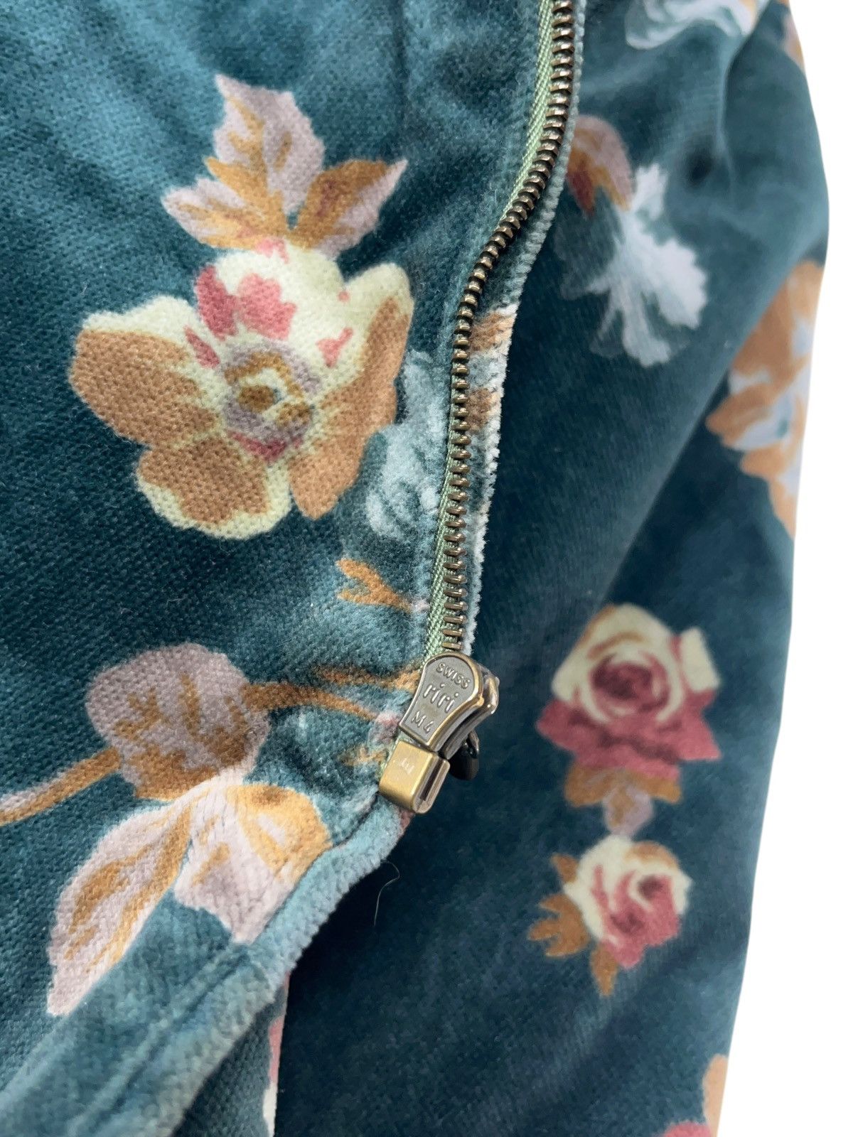 Kenzo × Vintage Vintage Kenzo Jungle Floral Velvet Jacket Skirt Suit Size S / US 4 / IT 40 - 10 Thumbnail