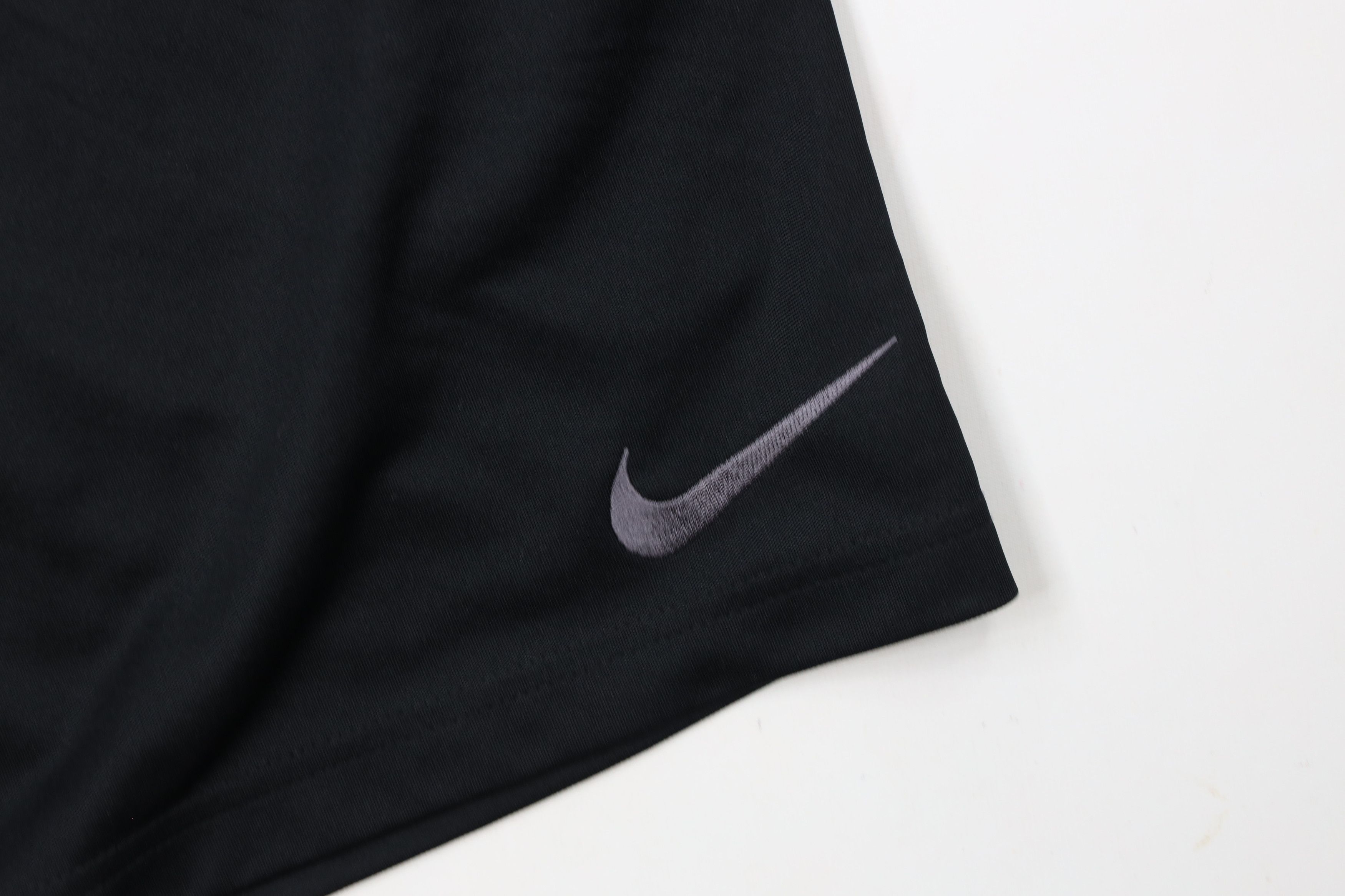 Nike × Vintage Vintage Y2K Nike Above Knee Big Swoosh Gym Shorts Black Size US 30 / EU 46 - 5 Thumbnail