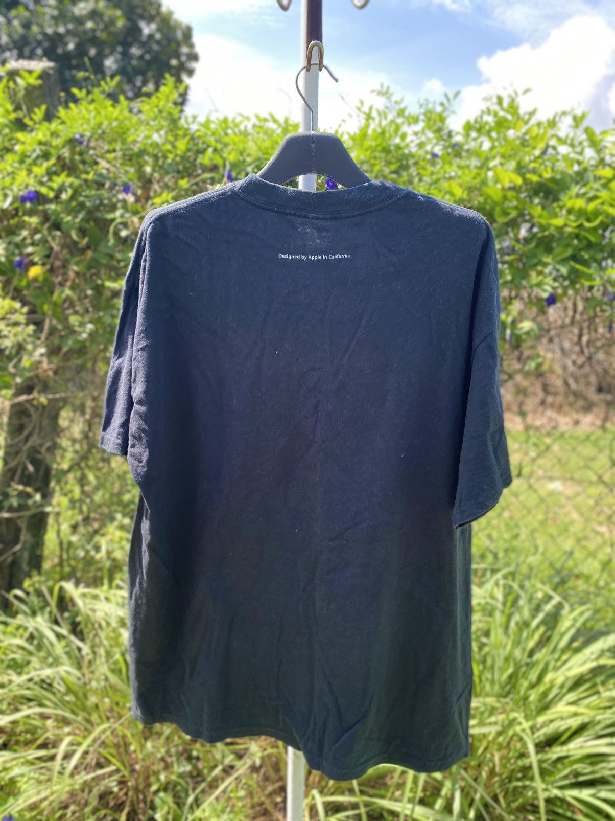 Apple × Vintage Apple Robina Tshirt Design by Apple California Size US XL / EU 56 / 4 - 3 Thumbnail