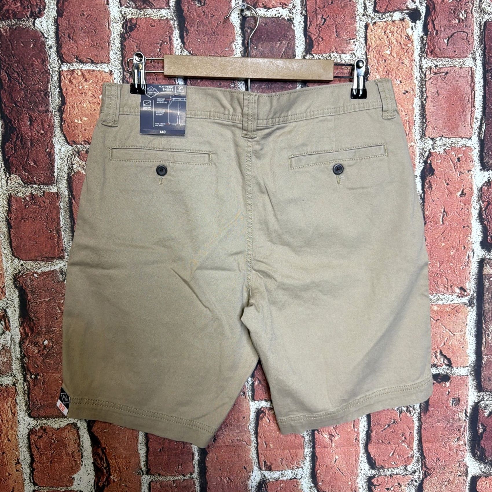 Vintage St. John's Bay Performance Stretch Beige Flat Front Shorts 32 NWT Mens Chino Cotton Stretch Casual Flat Front 10in Inseam Summer Spring Size US 32 / EU 48 - 2 Thumbnail
