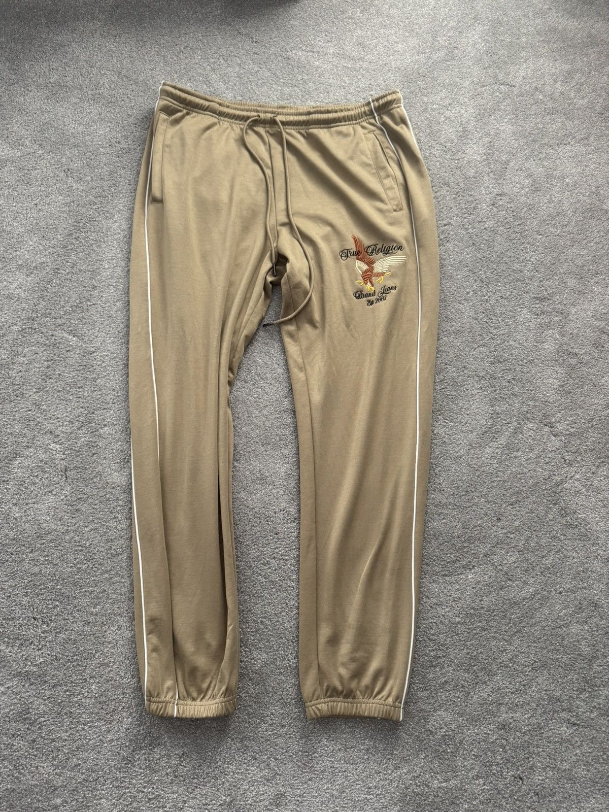 True Religion True Religion Beige Cuffed Joggers Size US 34 / EU 50 - 1 Thumbnail