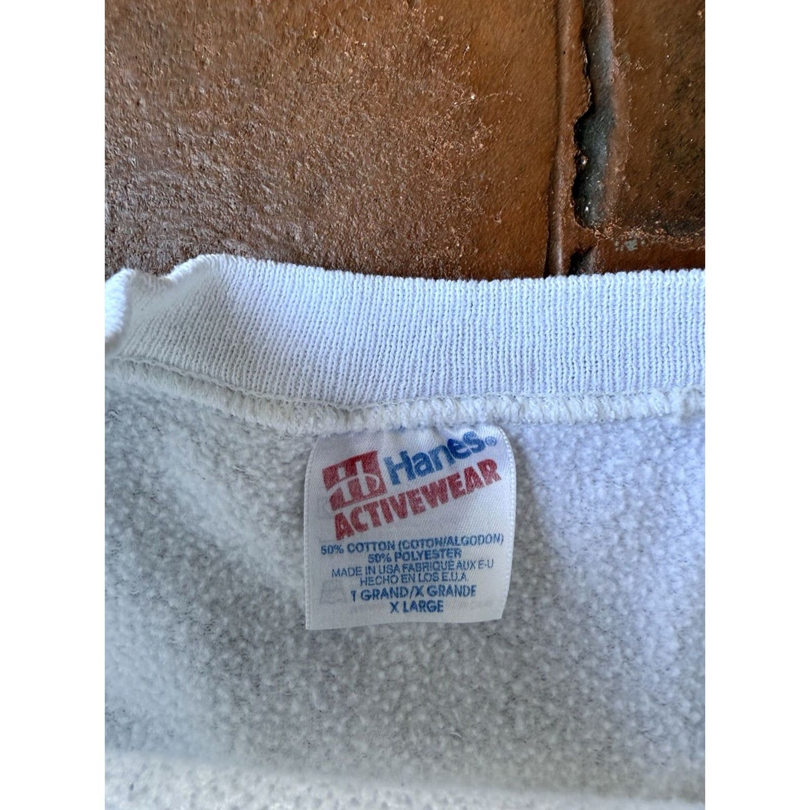 Hanes VINTAGE 90s Hanes Crewneck Sweatshirt Logo Graphic Print Tennis XL Men White Size US XL / EU 56 / 4 - 3 Thumbnail