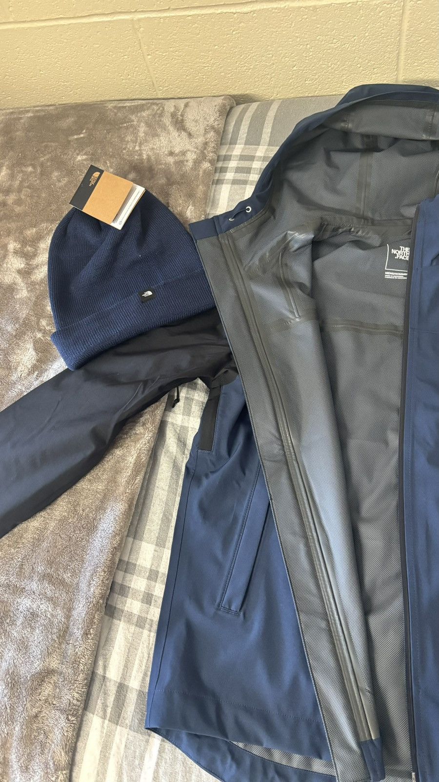 The North Face North Face Zip-Up + Beanie Winter Set Size US M / EU 48-50 / 2 - 2 Thumbnail