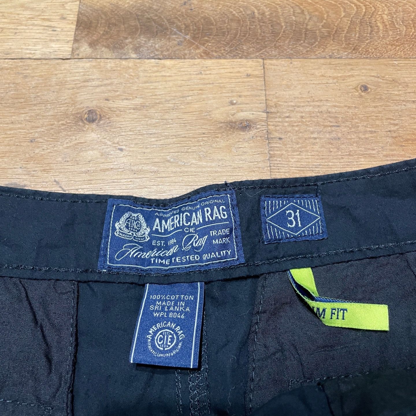 American Rag American Rag Men's Slim Fit Combat Shorts Size 31 Size US 31 - 3 Thumbnail