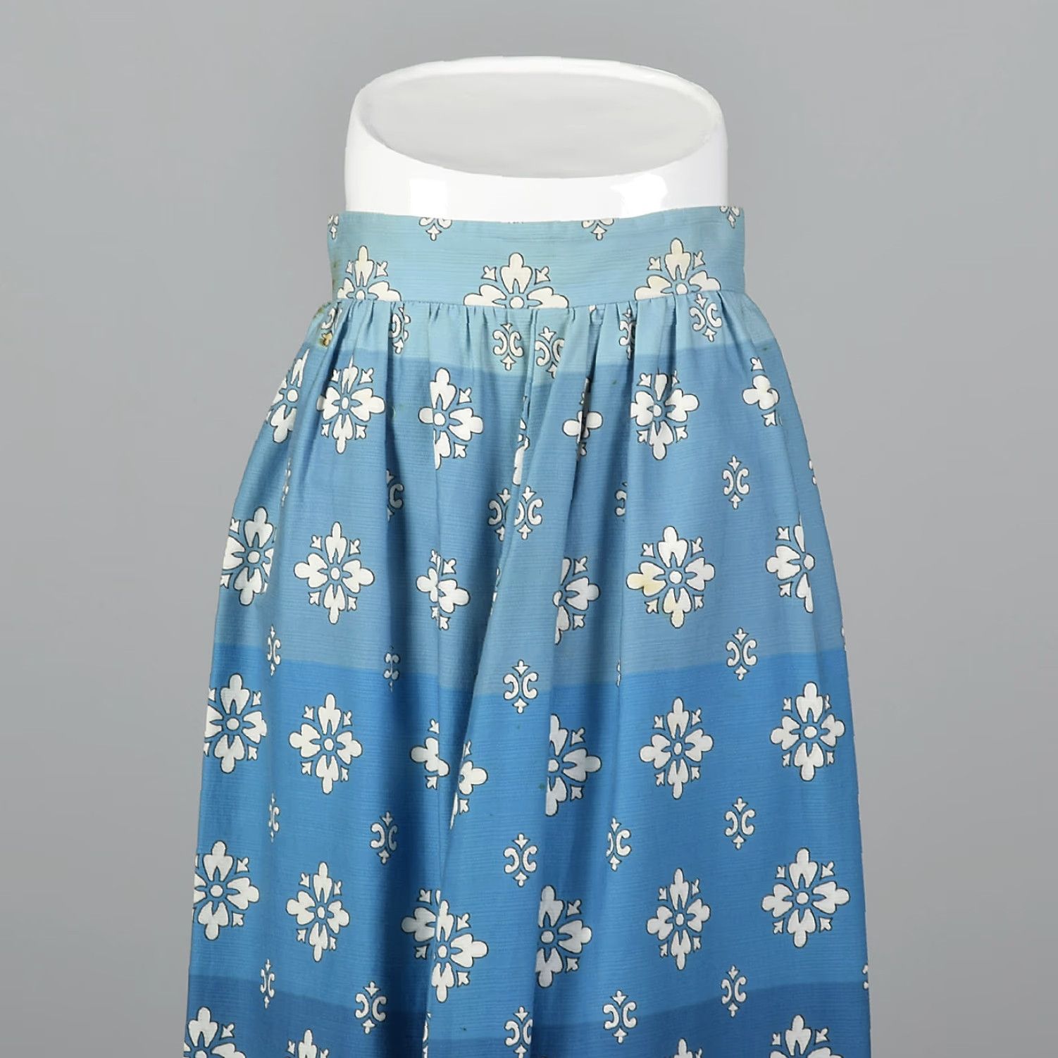 XXS 1970s Maxi Skirt Vintage Blue Long White Floral Pattern Stripe Summer Skirt