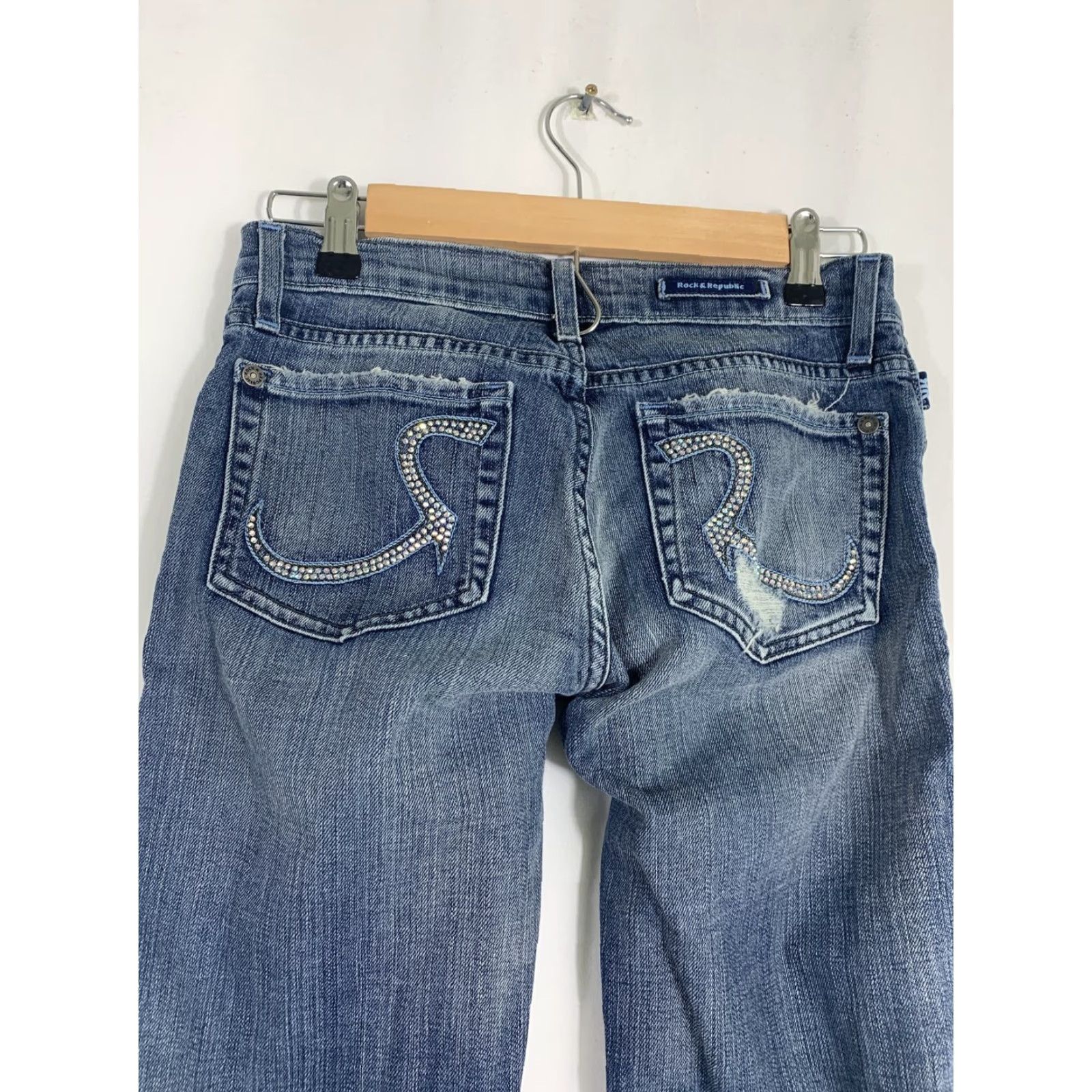 Vintage Rock & Republic Jeans Womens Size 25 Blue Denim Distressed Boot Cut 30 In Inseam USA David Lee Regular Rise Low Size 42" / US 20 - 7 Thumbnail