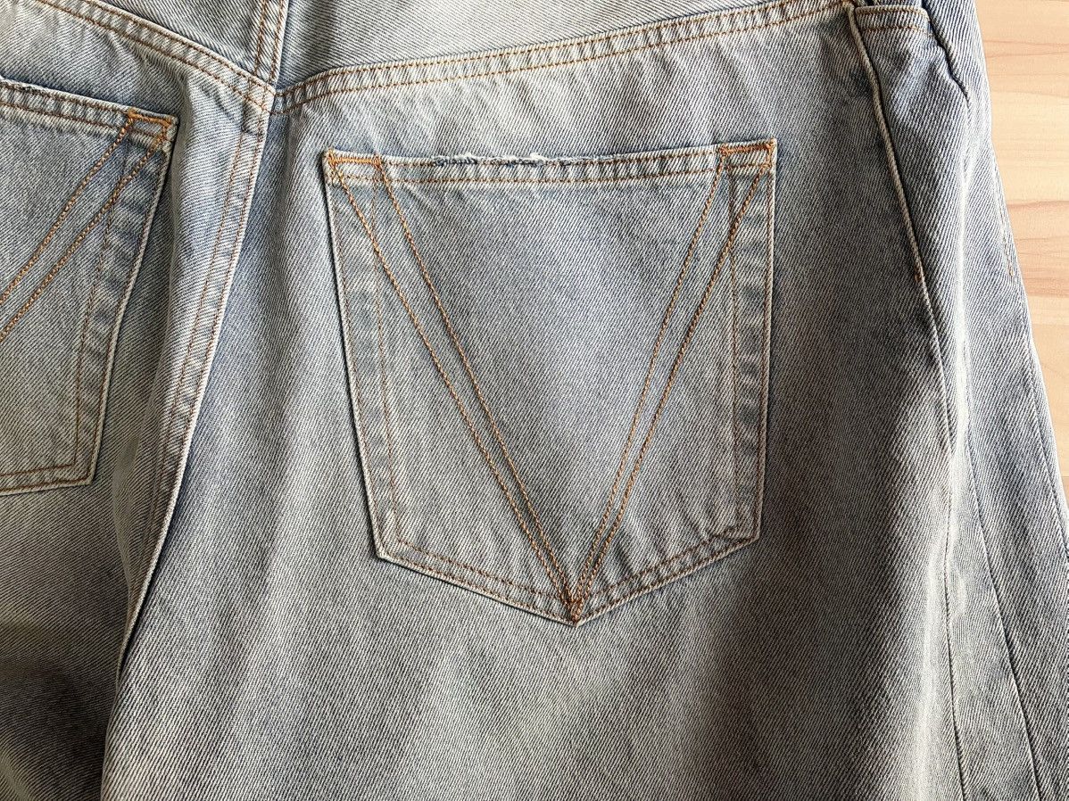 Vetements Vetements: Big Shape Jeans Light/ Ice Blue Size US 31 - 10 Thumbnail