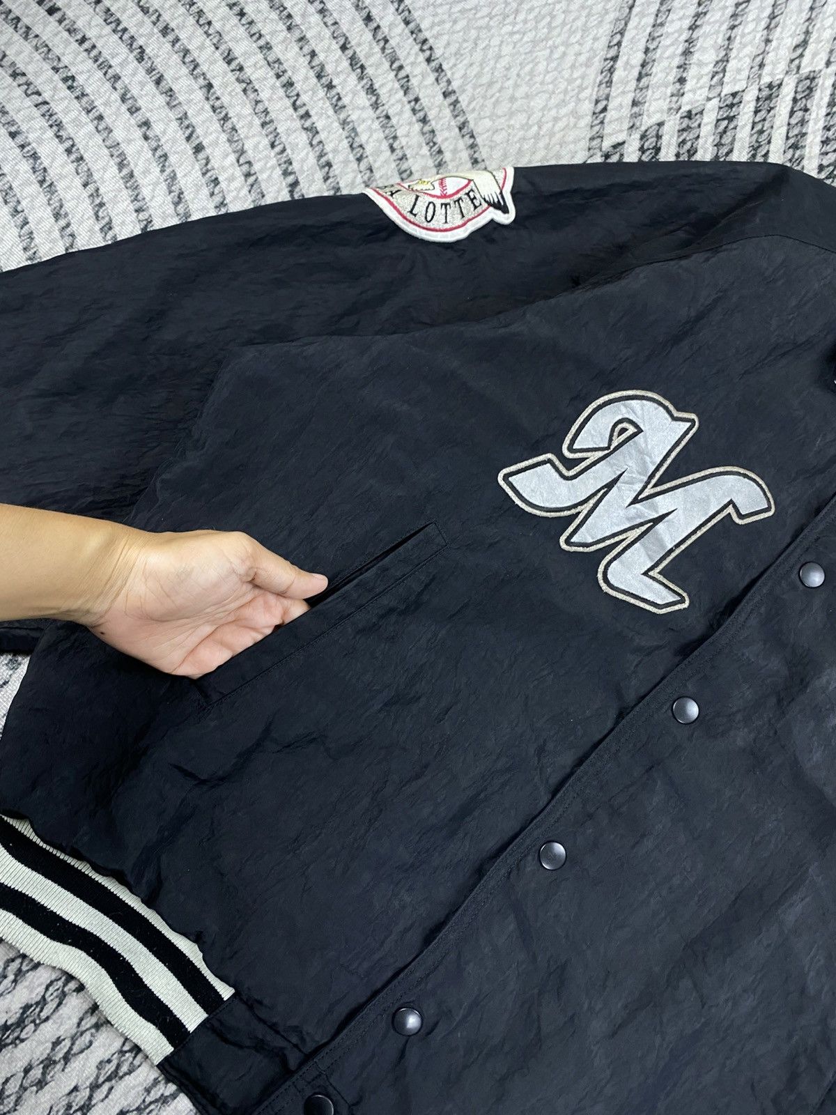 Asics Vtg Rawling By Asics Chiba Lotte Marines Varsity Jacket Size US XL / EU 56 / 4 - 7 Thumbnail