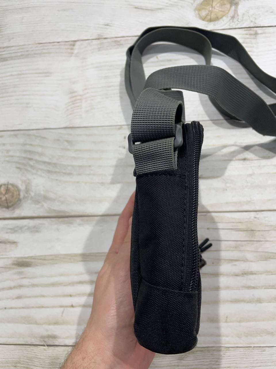 Jack Wolfskin Vintage Jack Wolfskin Messenger Mini Bag Black Y2K Size ONE SIZE - 9 Thumbnail