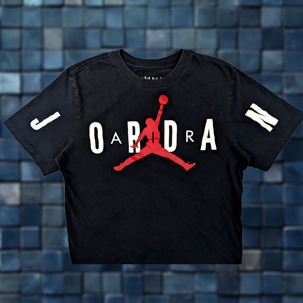 Jordan Brand Nike Air Jordan MJ DNA Stretched Jumpman Logo Shirt Men M Black Red CZ1880-010 Size US M / EU 48-50 / 2 - 1 Thumbnail