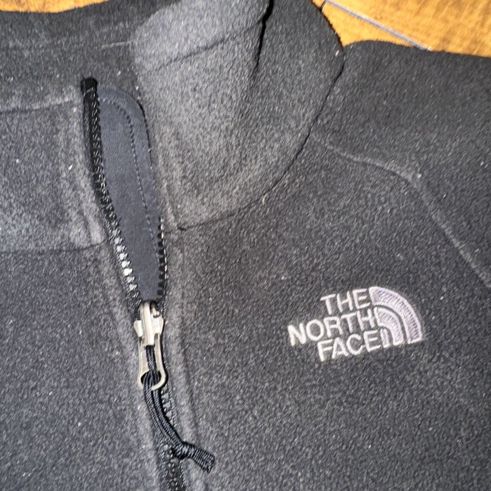 The North Face The North Face Women’s Full Zip Fleece Jacket Medium Black Outdoor Hiking - Womens - Jacket - M - Black - Full Zip - Fleece - Outdoor - The North Face Size M / US 6-8 / IT 42-44 - 3 Thumbnail