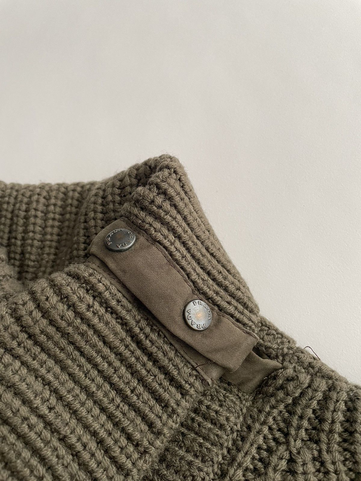 Prada Prada Early 2000’s Heavy Wool Turtleneck Wool Sweater Size US M / EU 48-50 / 2 - 5 Thumbnail
