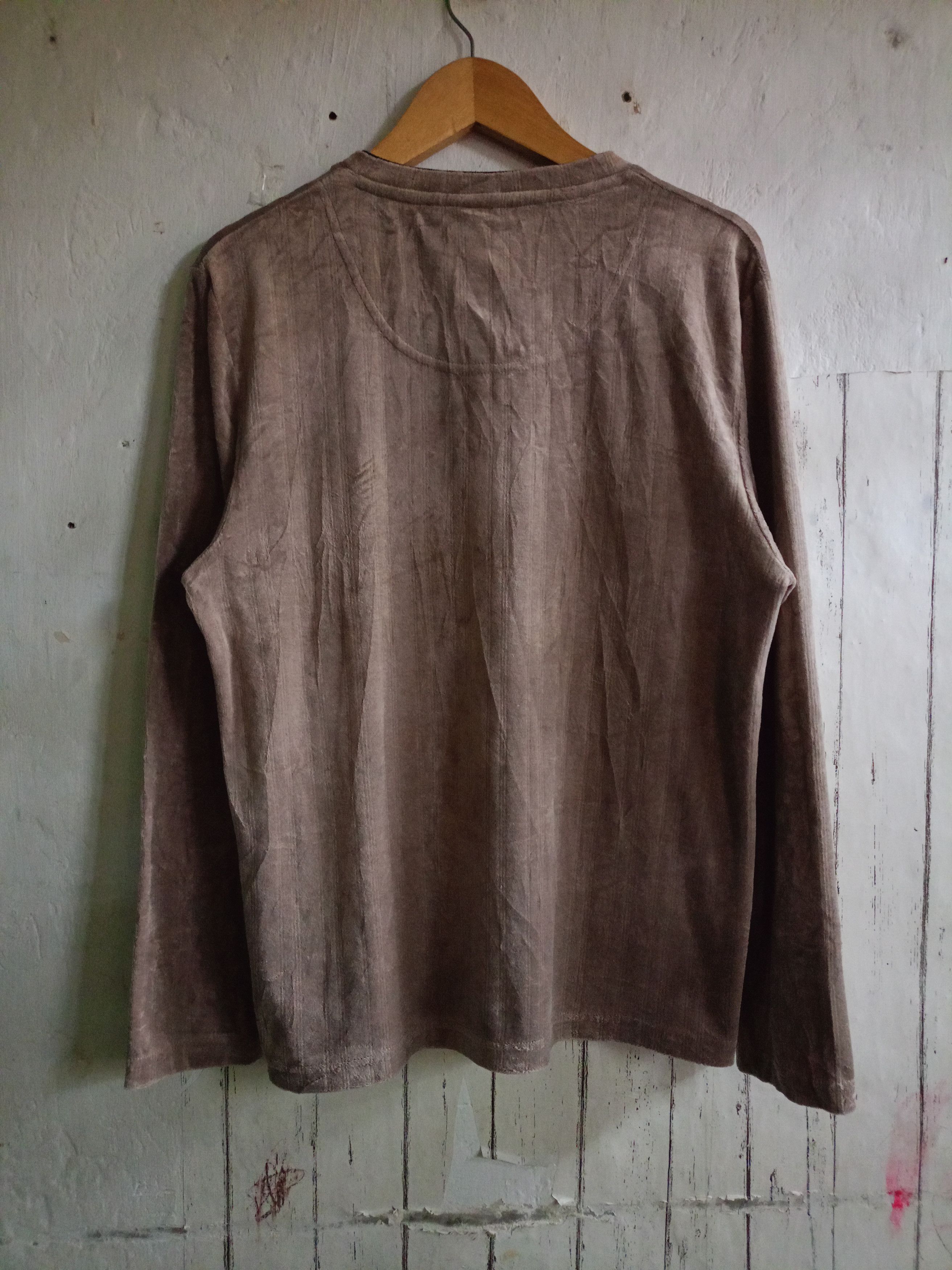 Japanese Brand Louis chavlon Velvet Long Sleeve t-shirt Size US L / EU 52-54 / 3 - 2 Thumbnail