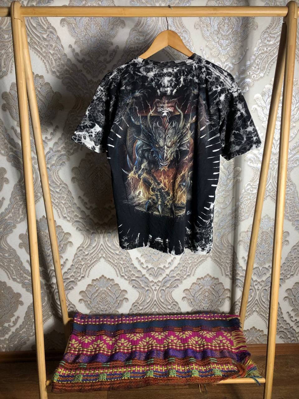 Cartoon Network VINTAGE DRAGONS DOUBLE PRINTED DESIGNER ROCK T-SHIRT Y2K 90s Size US L / EU 52-54 / 3 - 6 Thumbnail