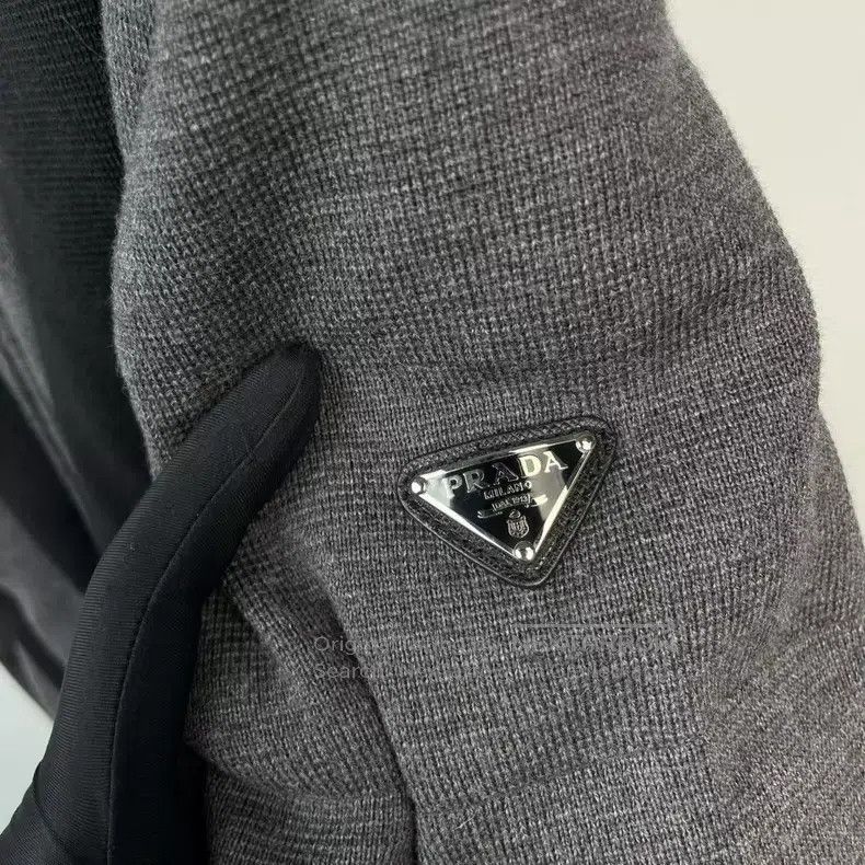 Prada Prada Black and gray down jacket Size XS / US 0-2 / IT 36-38 - 3 Thumbnail