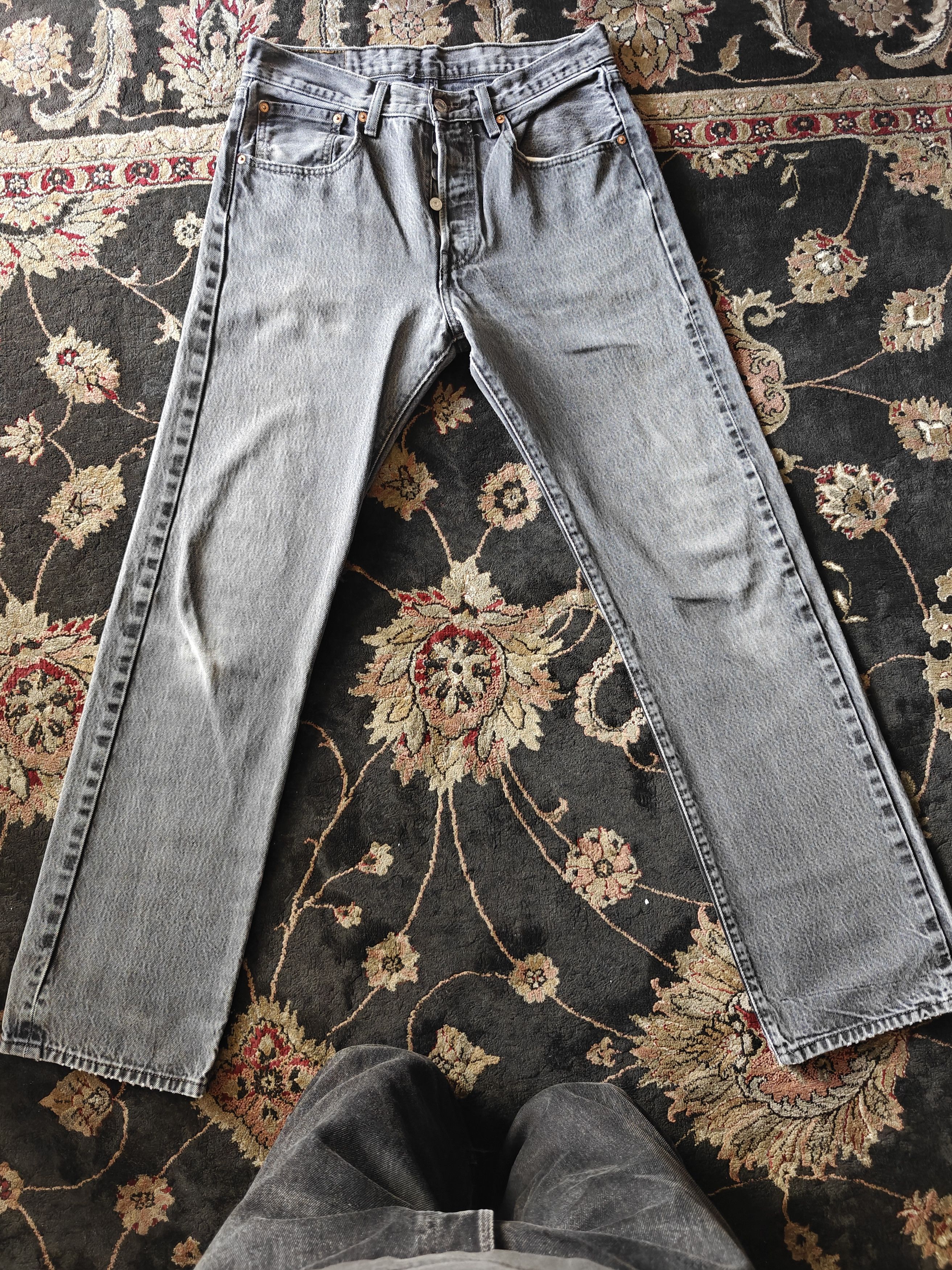 Levi's Vintage Levi's Faded Black Size US 30 / EU 46 - 1 Thumbnail