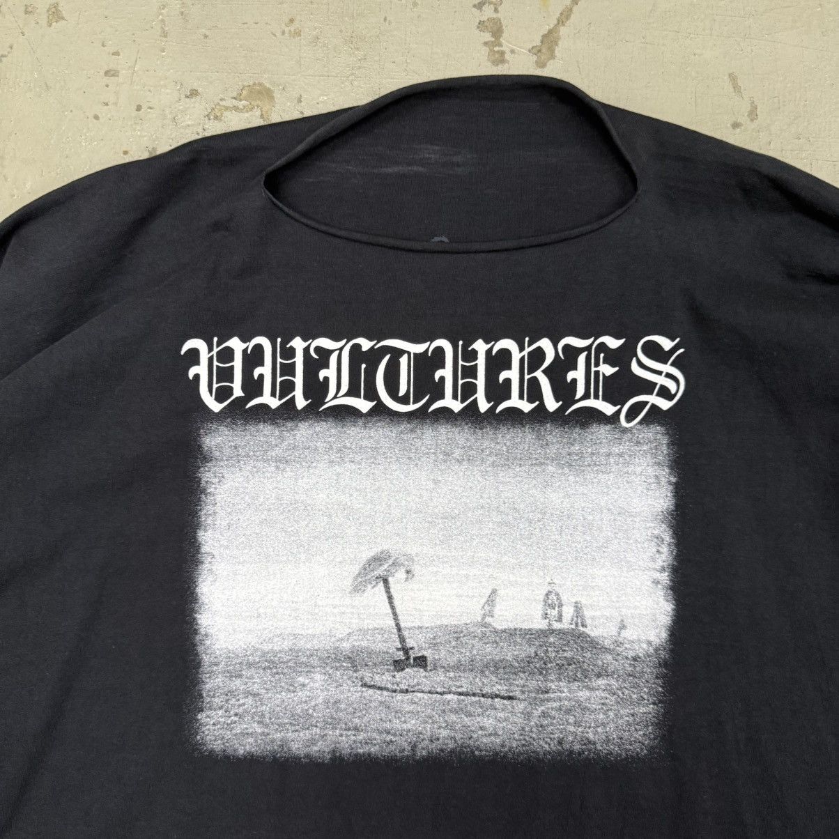 Kanye West Kanye West Vultures Volume 1 Merch Size 3 Size US L / EU 52-54 / 3 - 2 Thumbnail