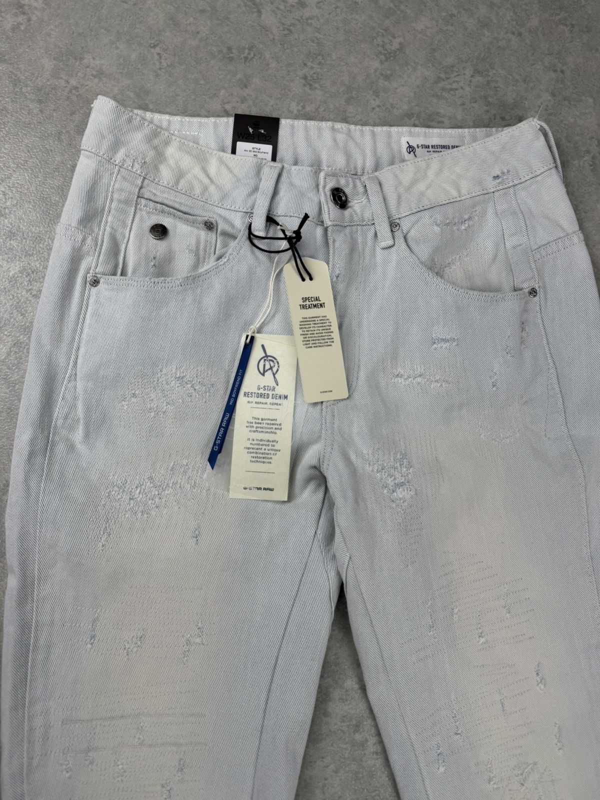 G-Star G-Star Raw Arc 3D Mid Boyfriend 7/8 Women’s Jeans Light Aged Size 25" / US 0 / IT 36 - 5 Thumbnail